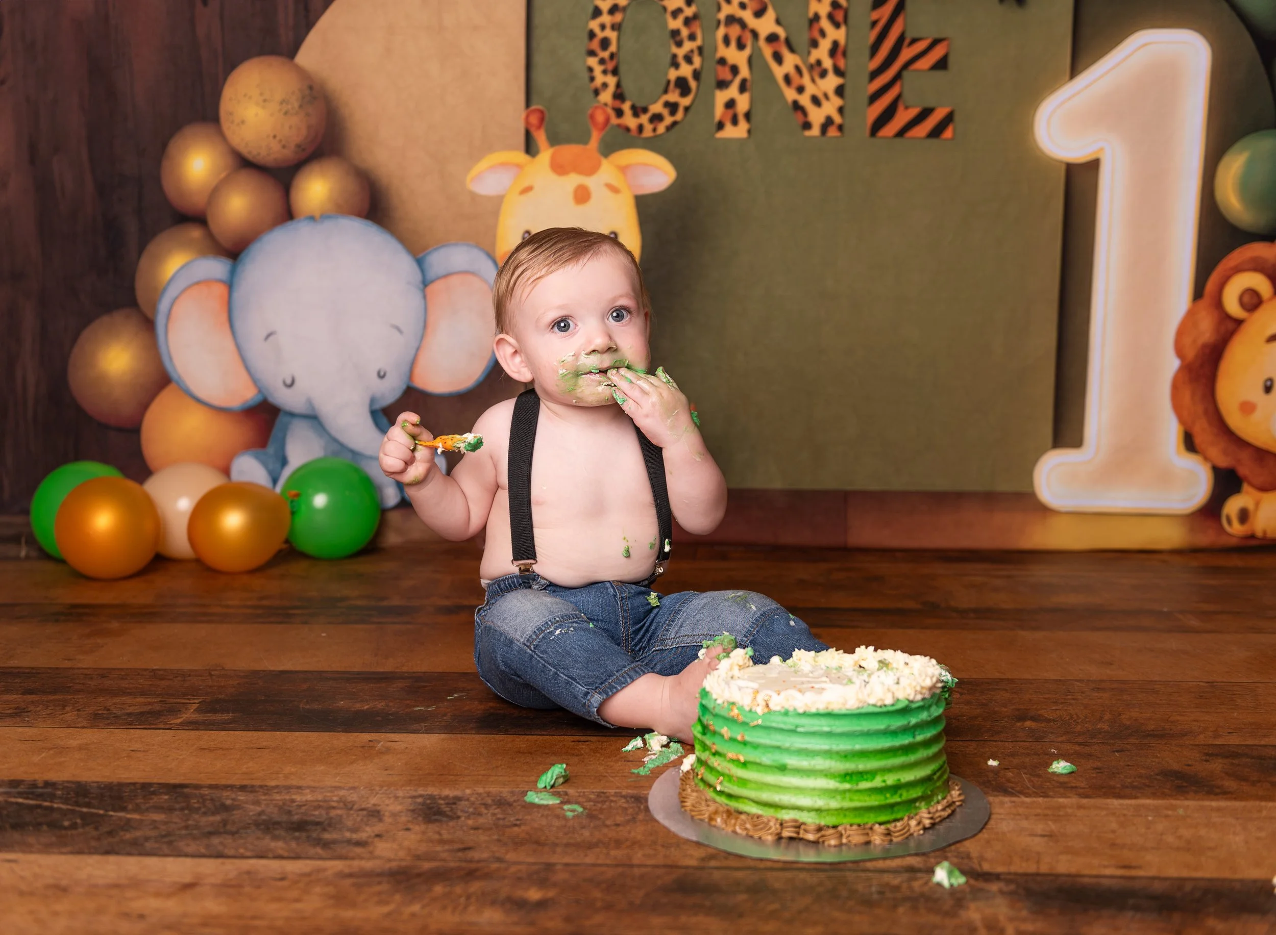 A Wild One Cake Smash in Central Newfoundland 🦒🎂