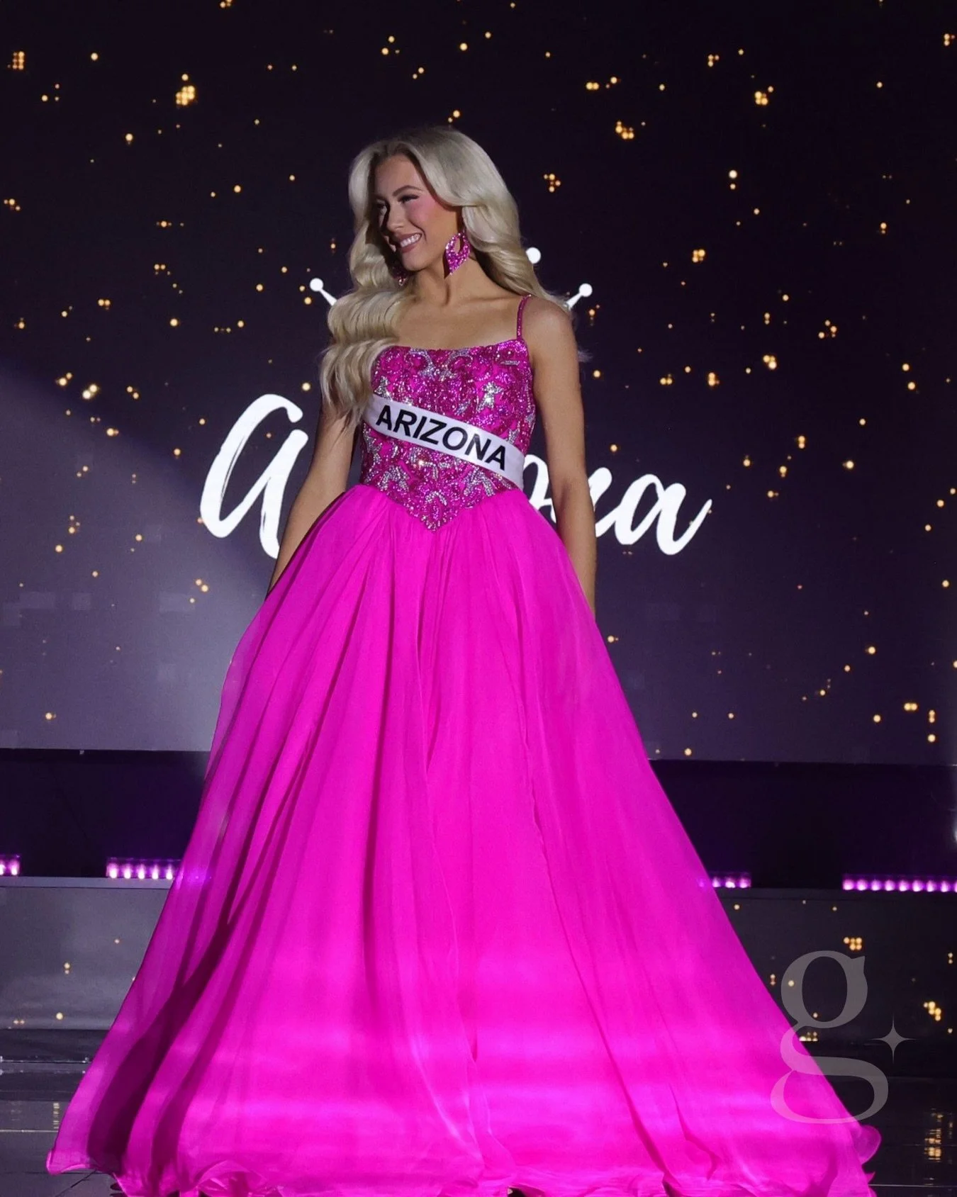 Congratulations to the newest National American Miss Jr-Teen! ✨👸🏼

Zoe, thank you for trusting me to give you that stage ready glow. So happy of you!

✨Book your stage glow today!✨