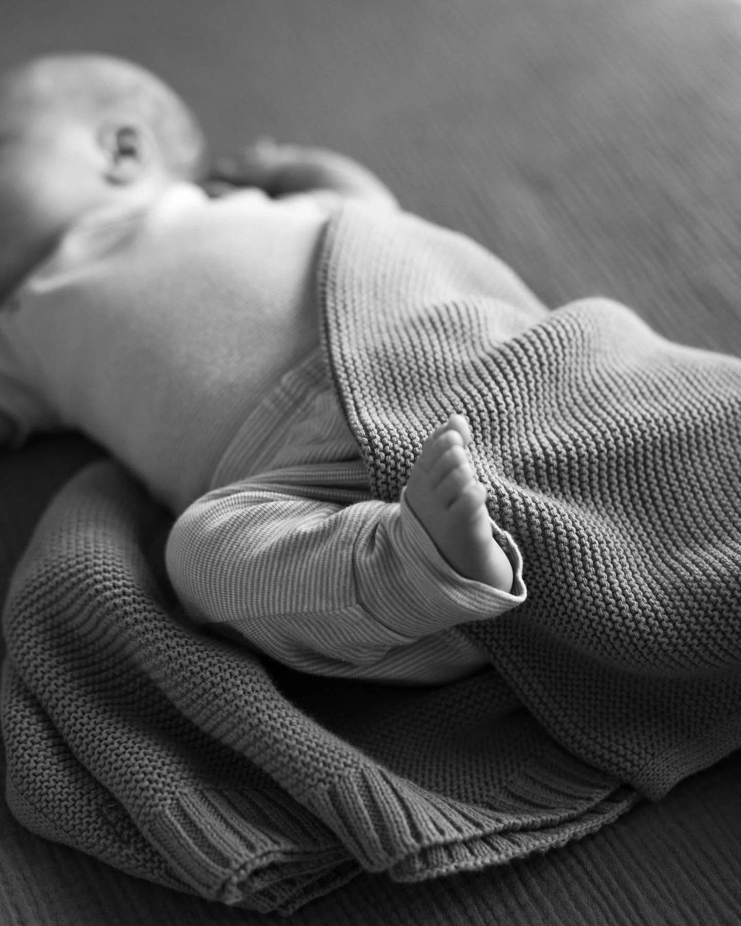 there&rsquo;s nothing sweeter than photographing a new family soaking up the first weeks of their baby&rsquo;s life