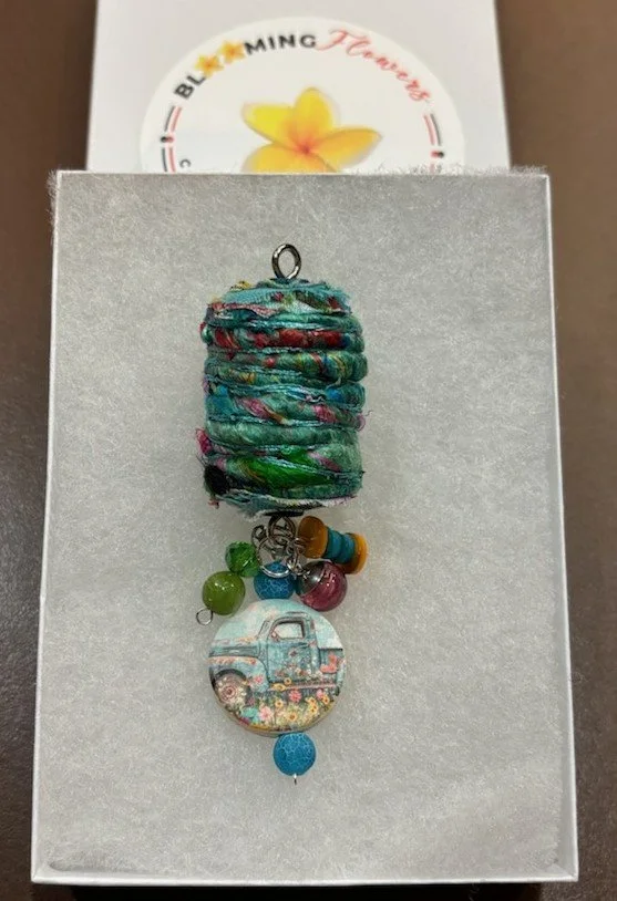 Blooming Textile Necklace
