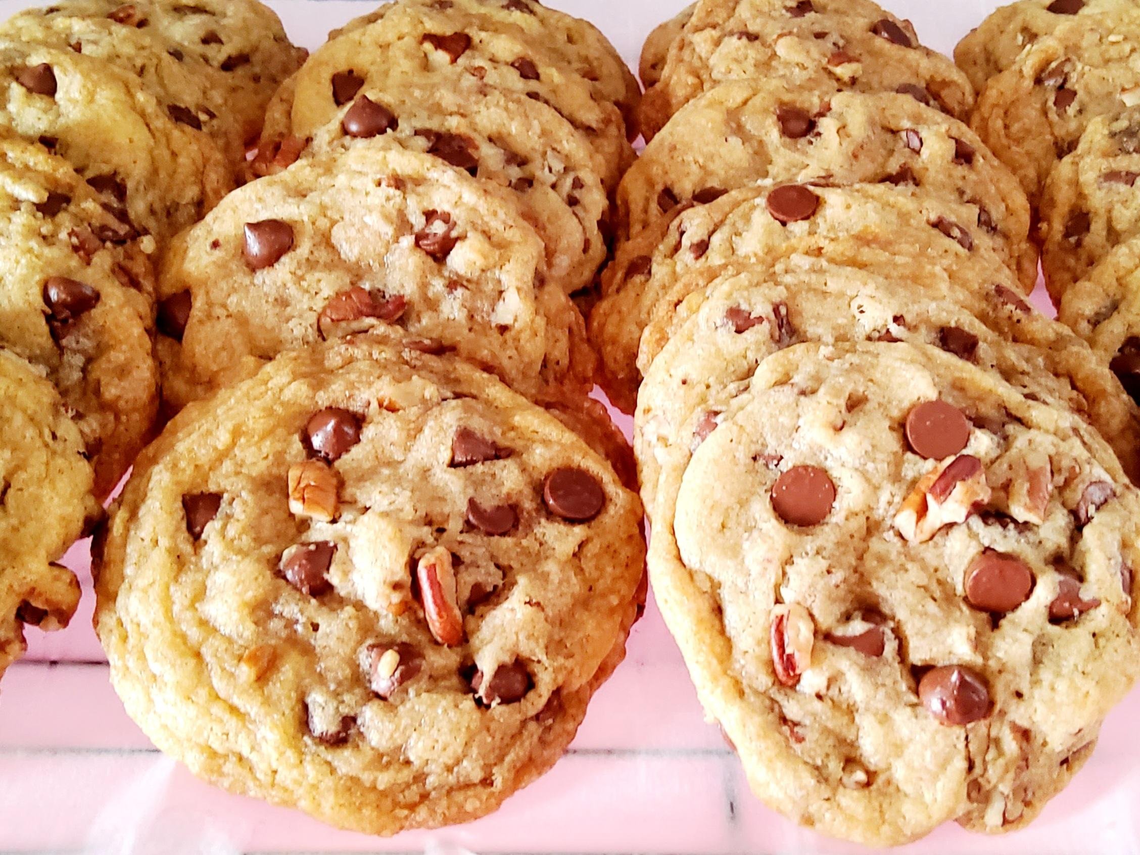 chocolate chip nuts_multi.jpg