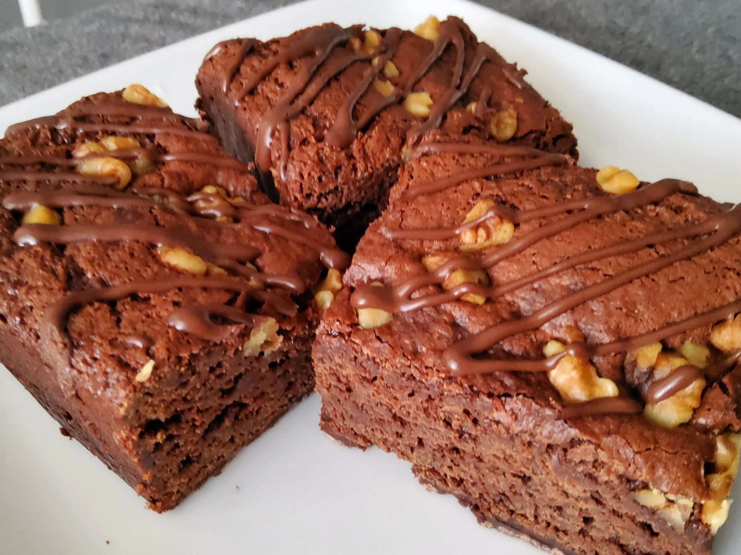 Chocolate Bar w/Nuts