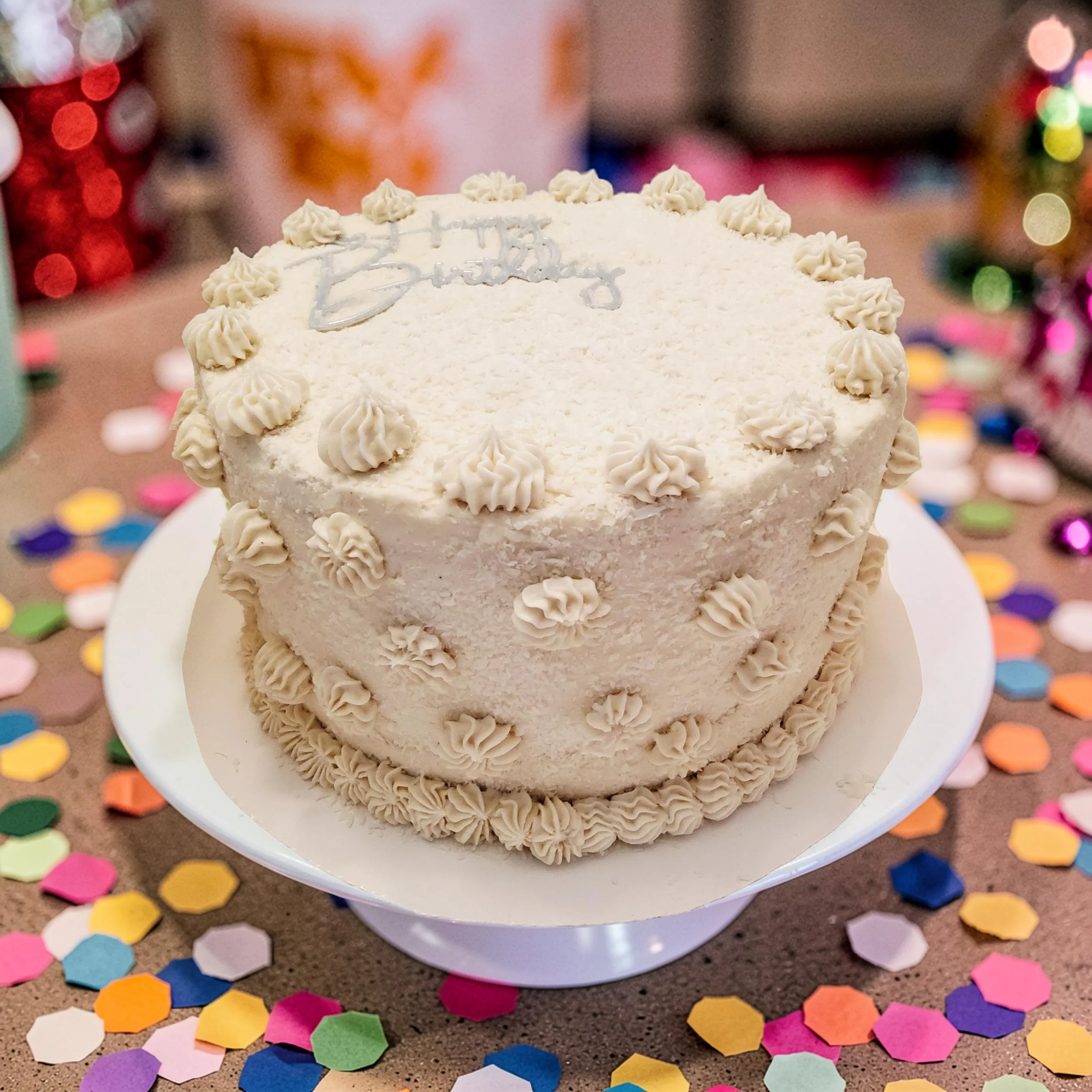 Plant-based 3-layer/8-inch round/coconut cake/coconut cream frosting