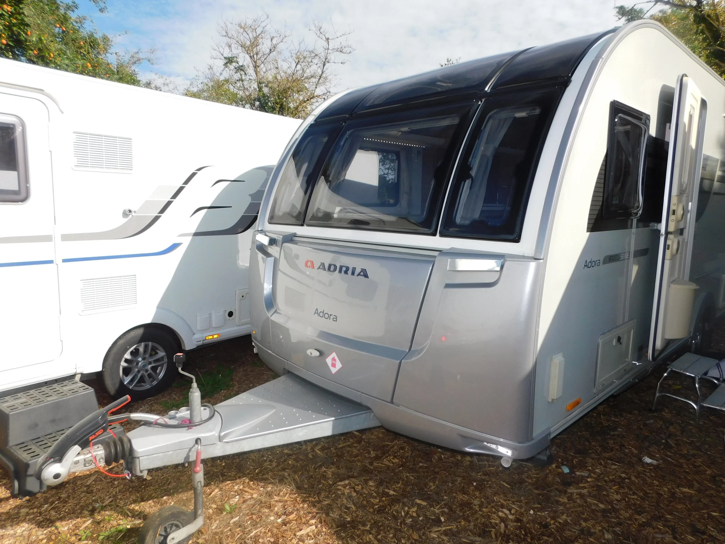 DSCN2012.JPG