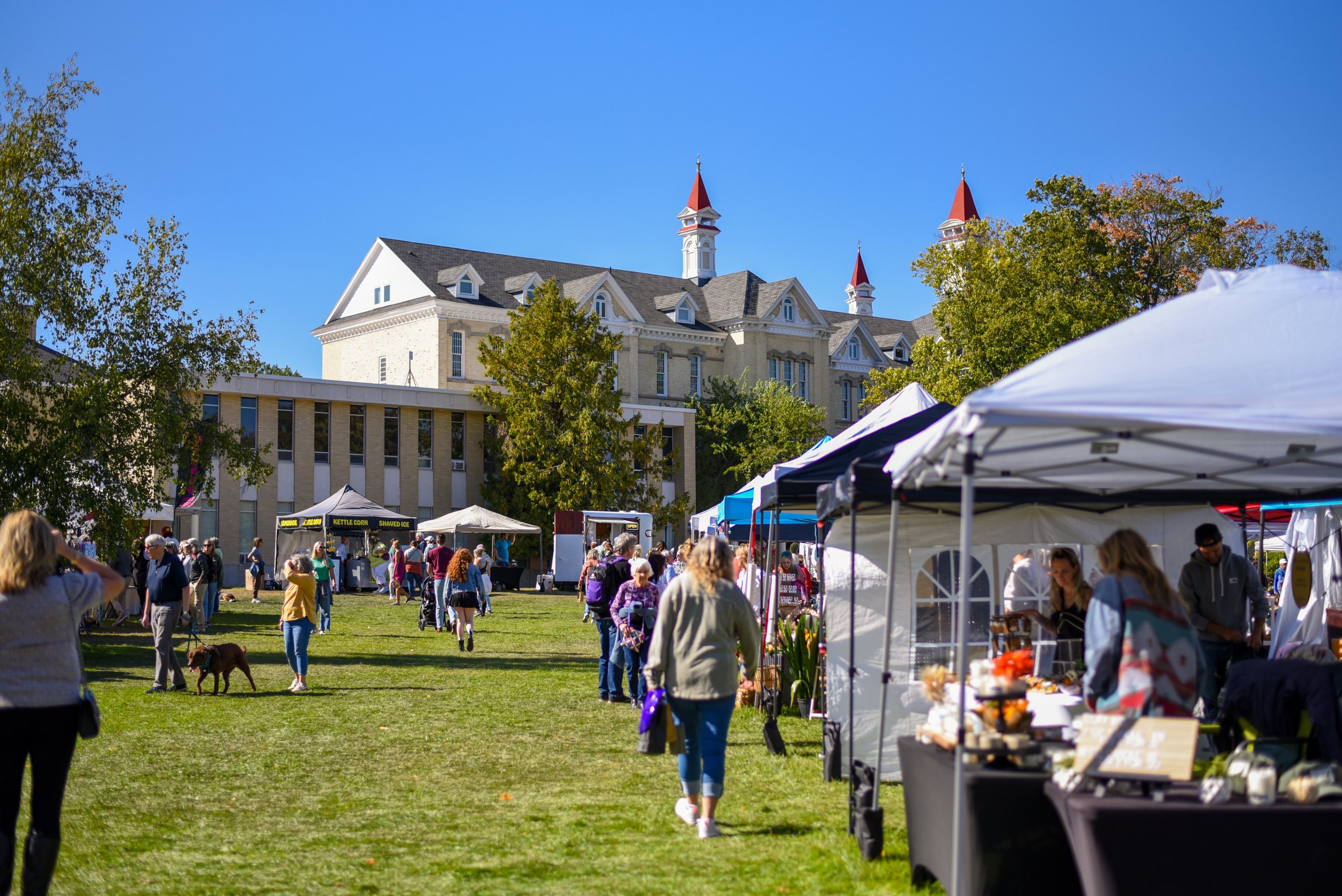 Exploring the Outdoor Vendor Event