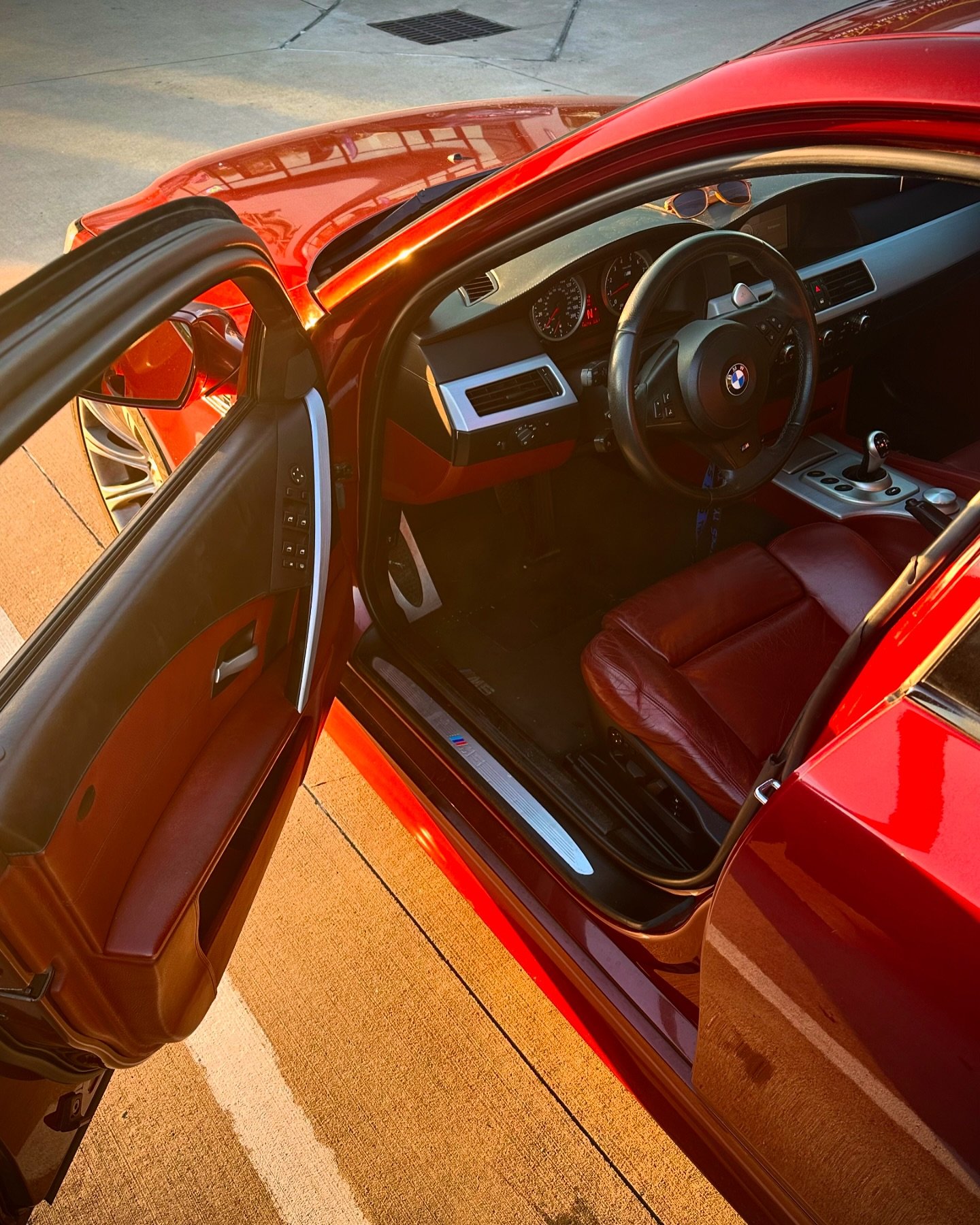 this color has my heart ❤️&zwj;🔥
.
.
.
.
.
.
#bmw #m5 #e60m5 #e60bmw #e60 #bmwm #bmwm5 #v10 #s85 #m5v10 #bimmer #germancars