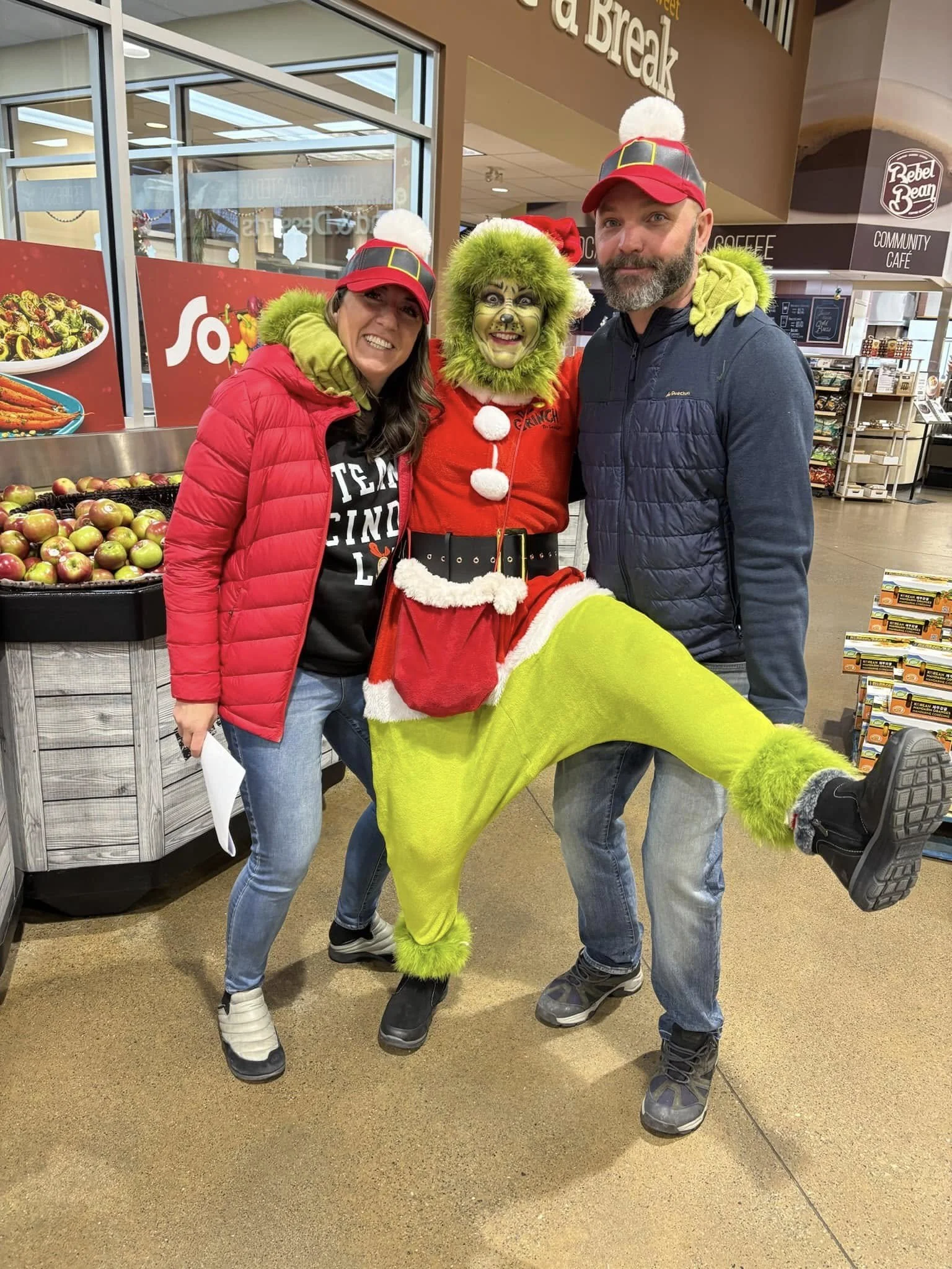 A Year of Neighbours Helping Neighbours