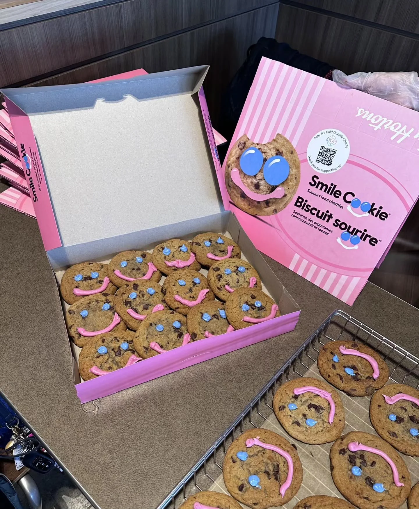 Reminder you can pre-order your cookies for easy pick up! Just visit our website for the form! 

#readyforyou #smilecookieweek #babyitscoldoutsidecharity