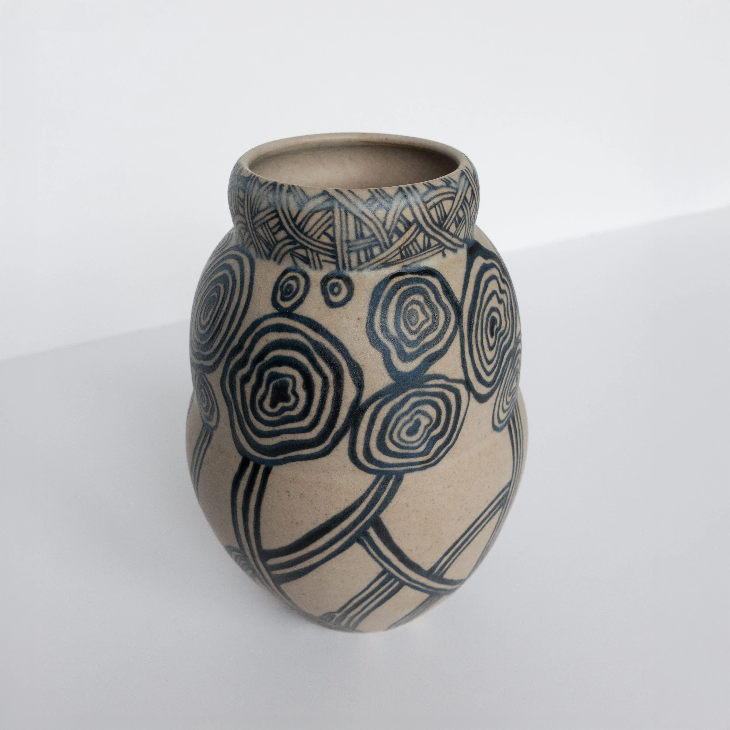 vase-ceramique-agathe-bailly-landscape-03g.jpg