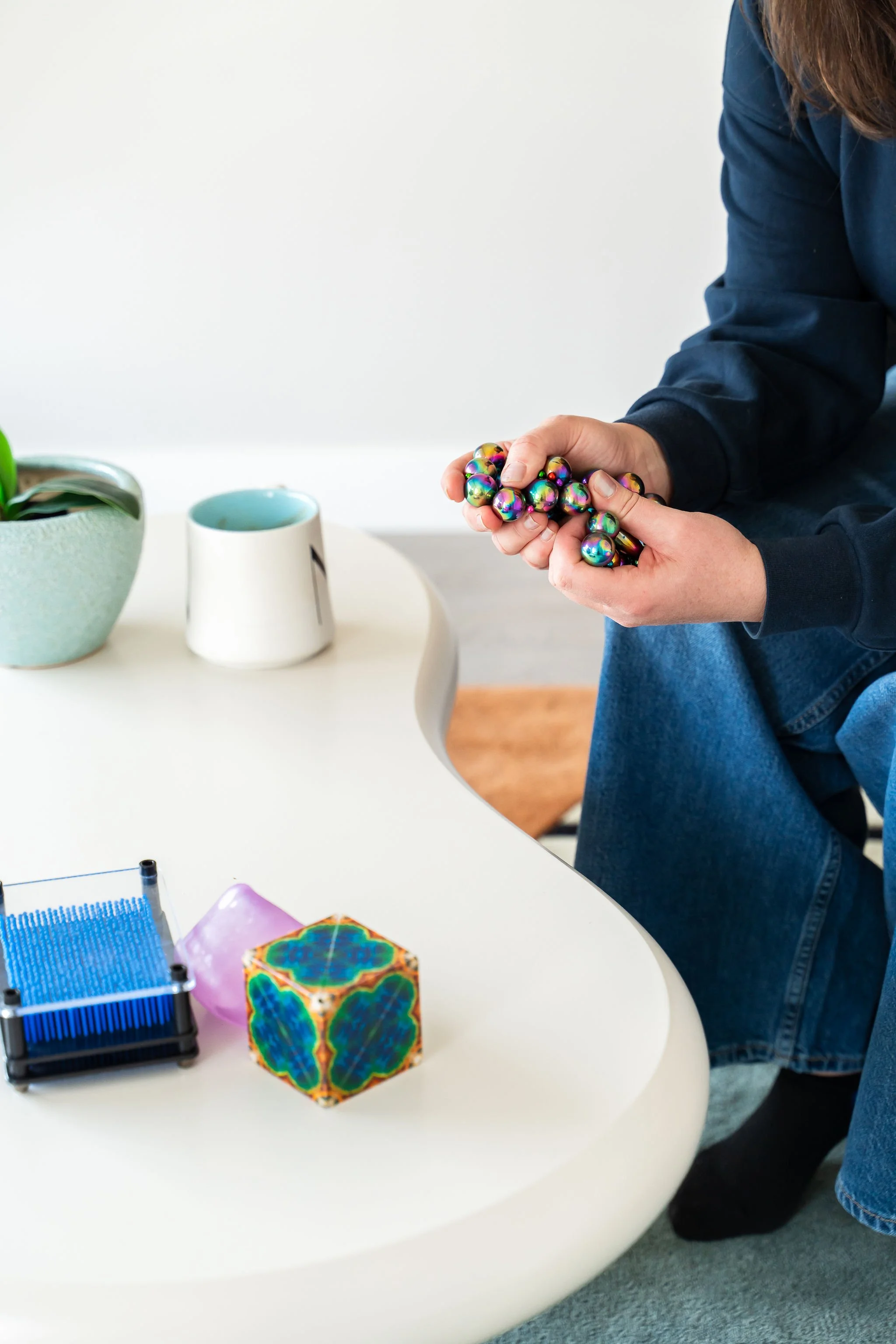 Calgary psychologist using sensory tools to support emotional regulation in therapy