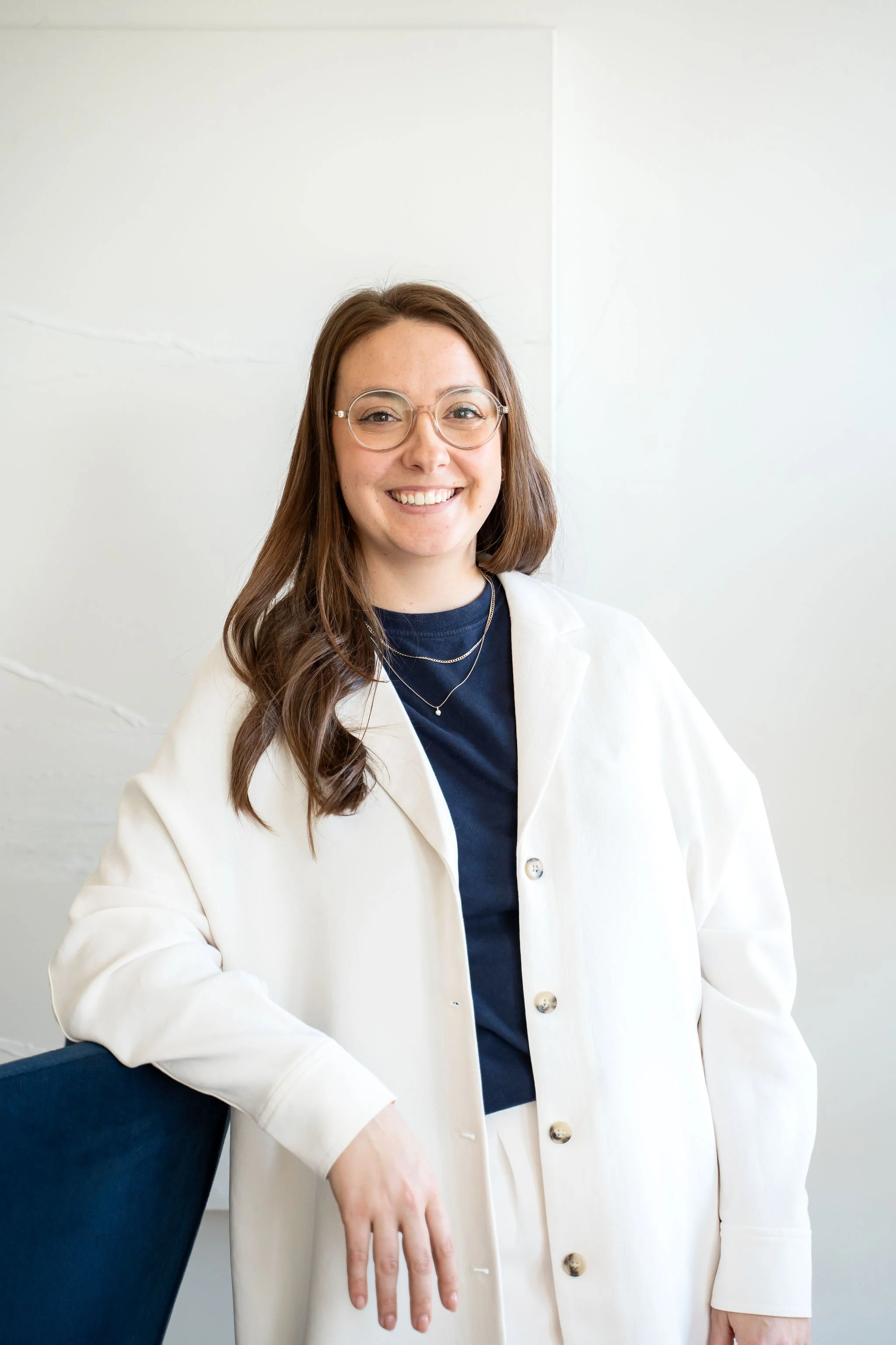 Calgary psychologist offering warm and professional care for adults and teens