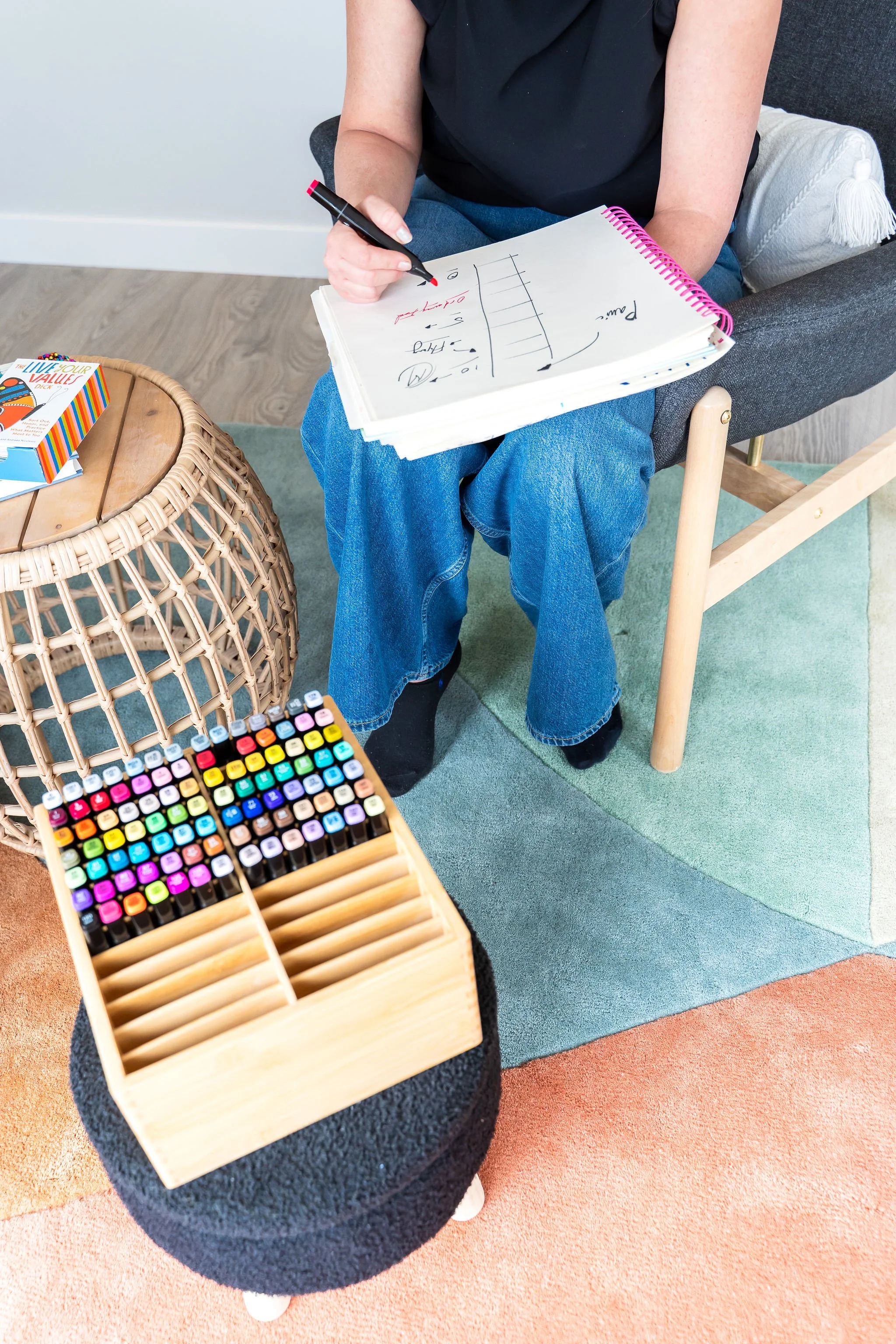 Calgary psychologist incorporating creative tools to reduce chronic stress and overwhelm