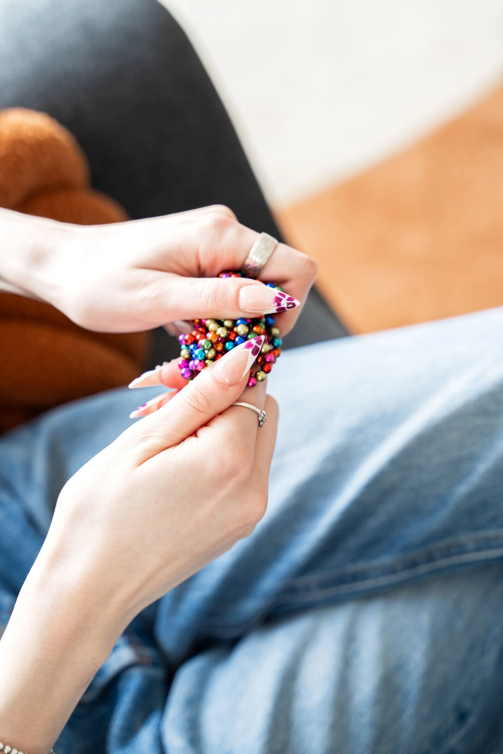 Calgary therapy session using grounding tools to help clients manage stress
