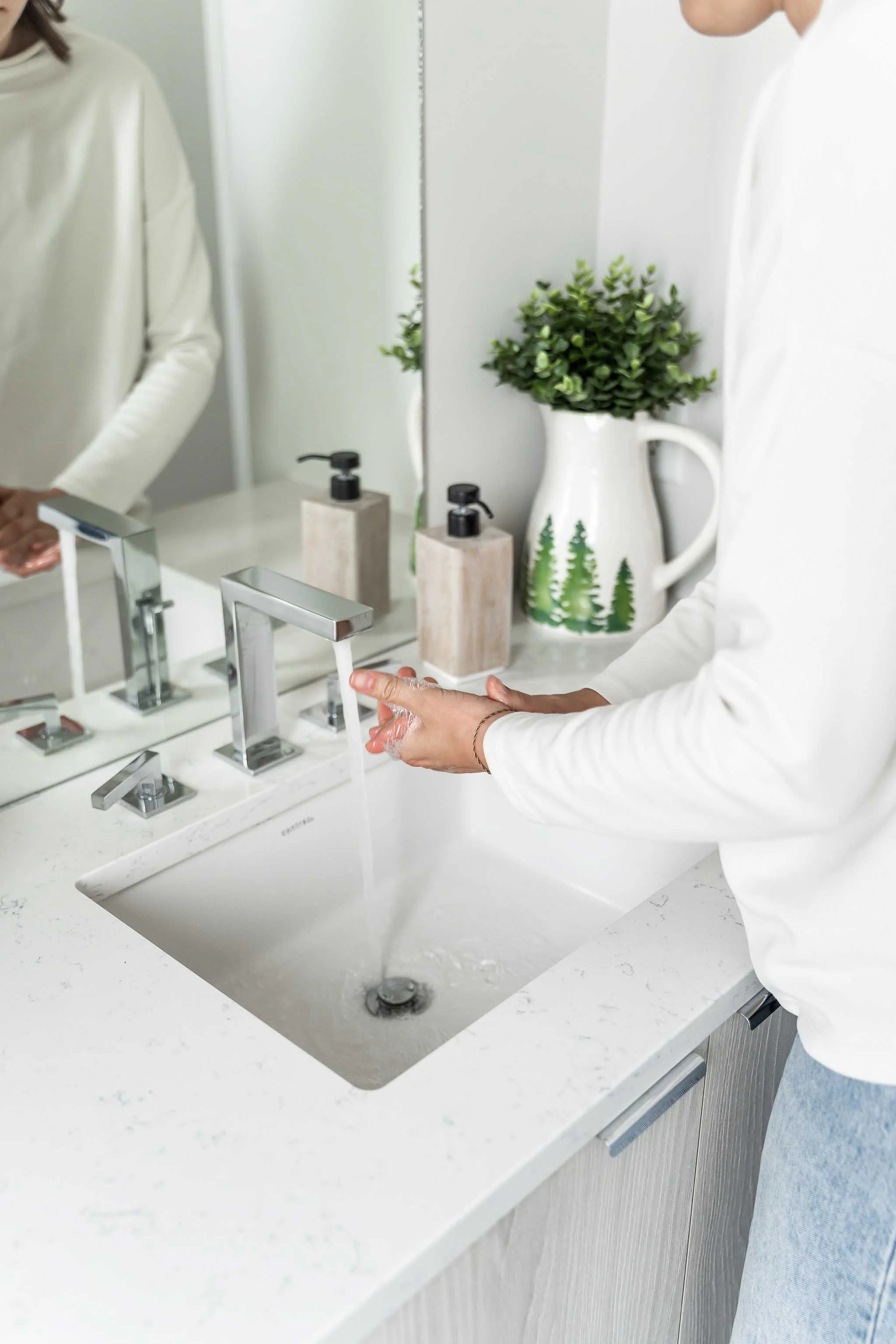 OCD Therapy in Calgary | Understanding Obsessive-Compulsive Disorder | NU Psychology