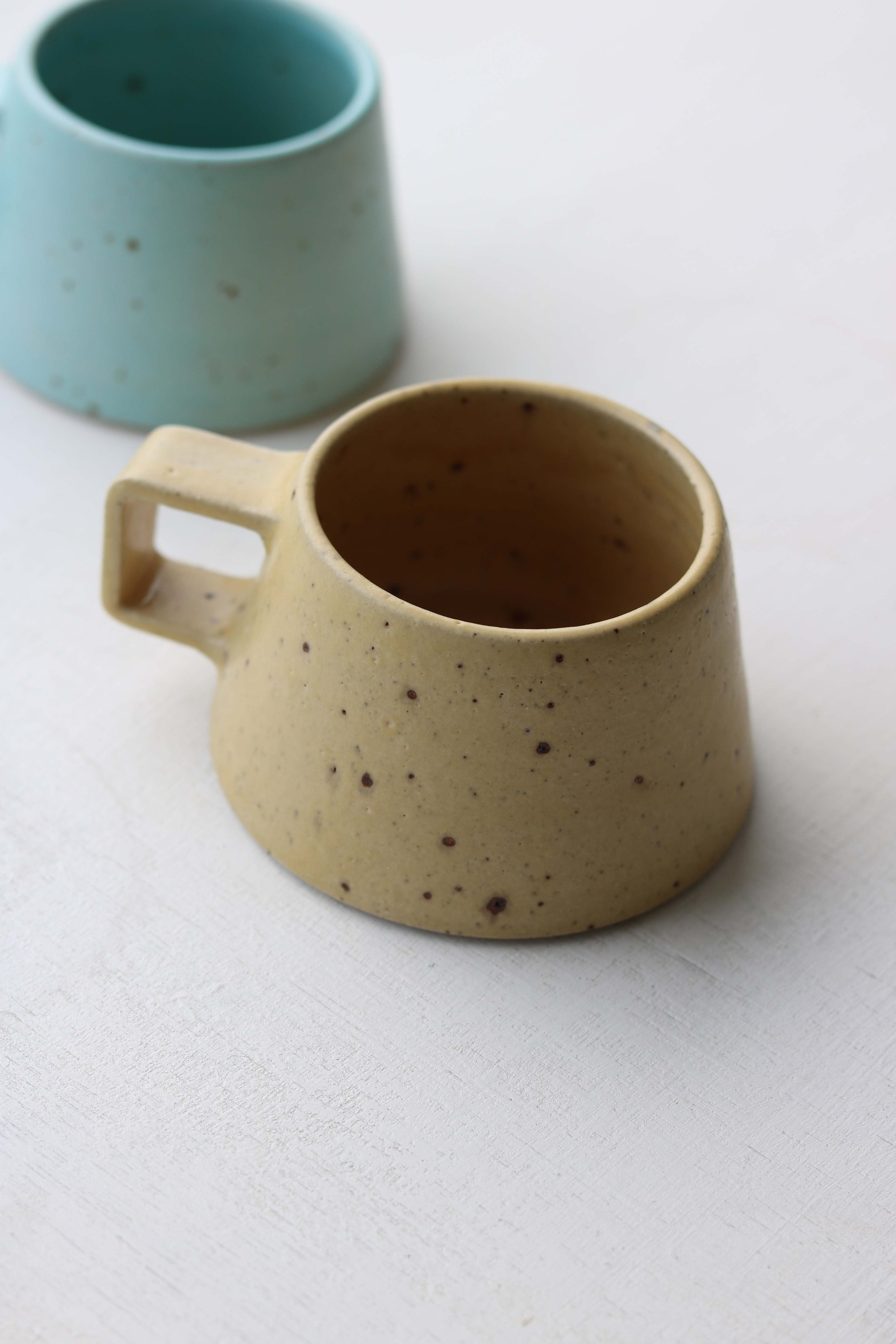 YELLOW FLAT WHITE grp2.jpg