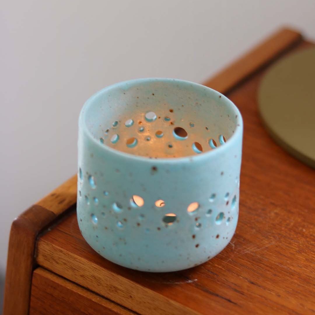 sea+foam+candle+holder+SB+SML.jpg
