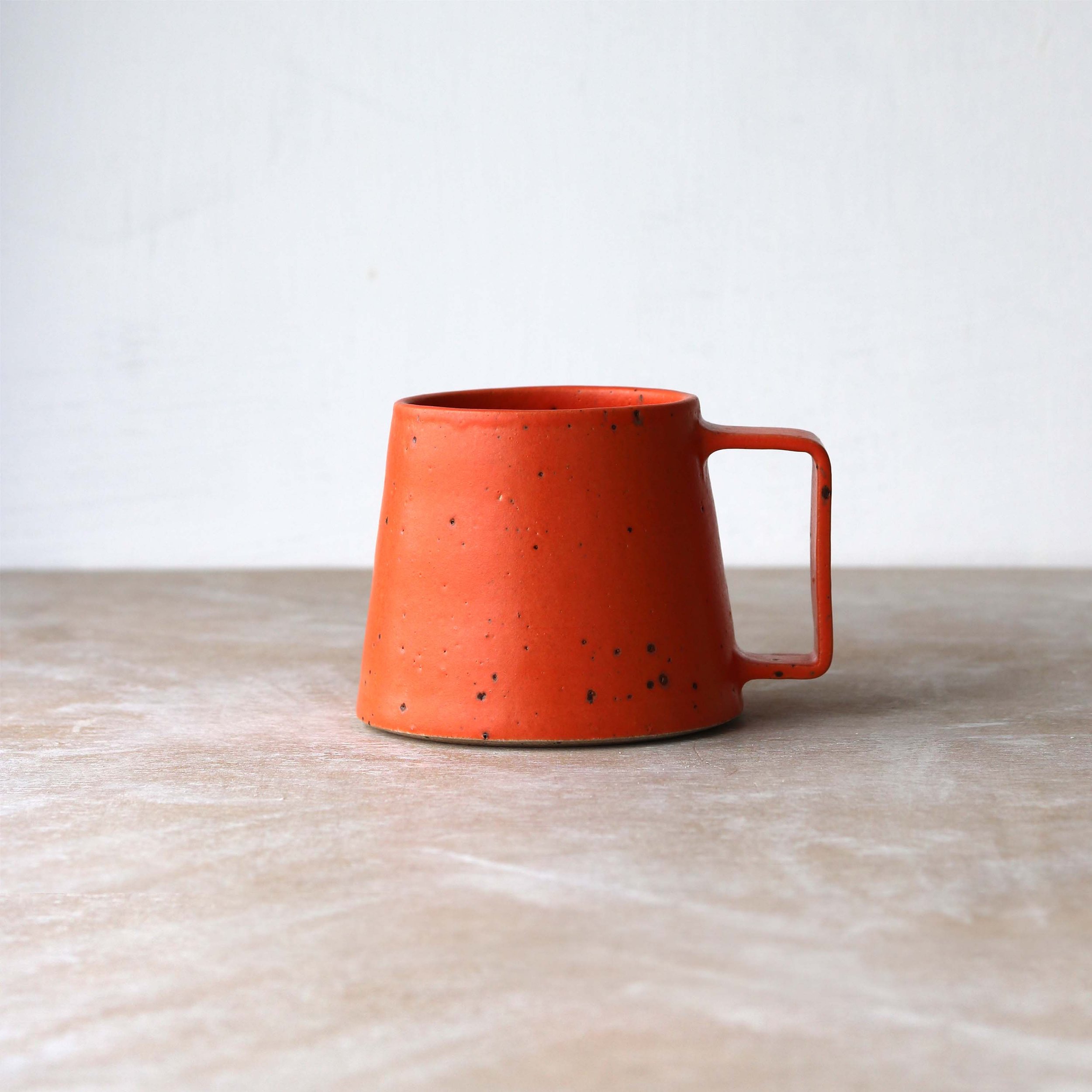 Stoneware Mug in Orange