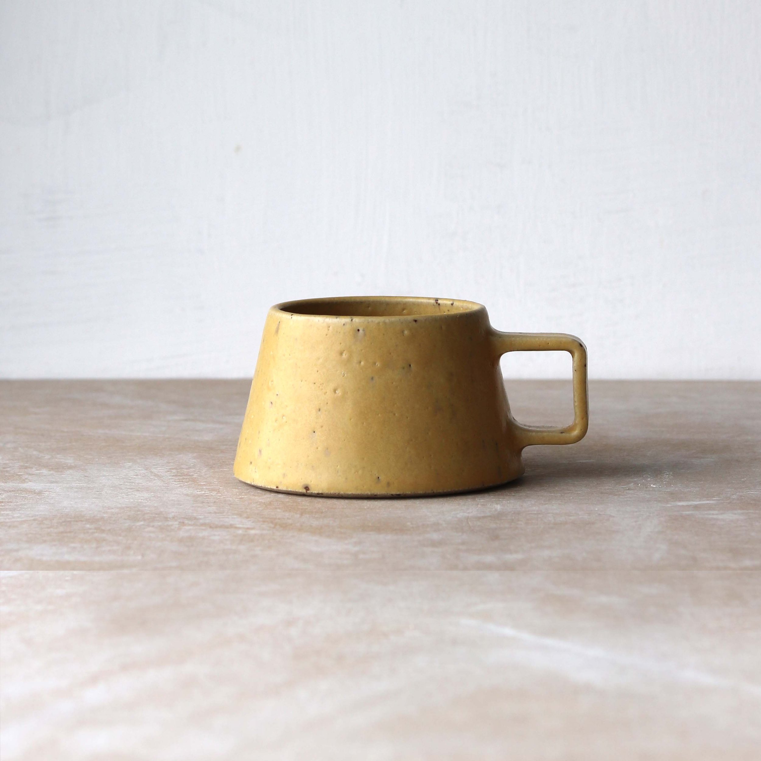 Flat White Cup in Yellow