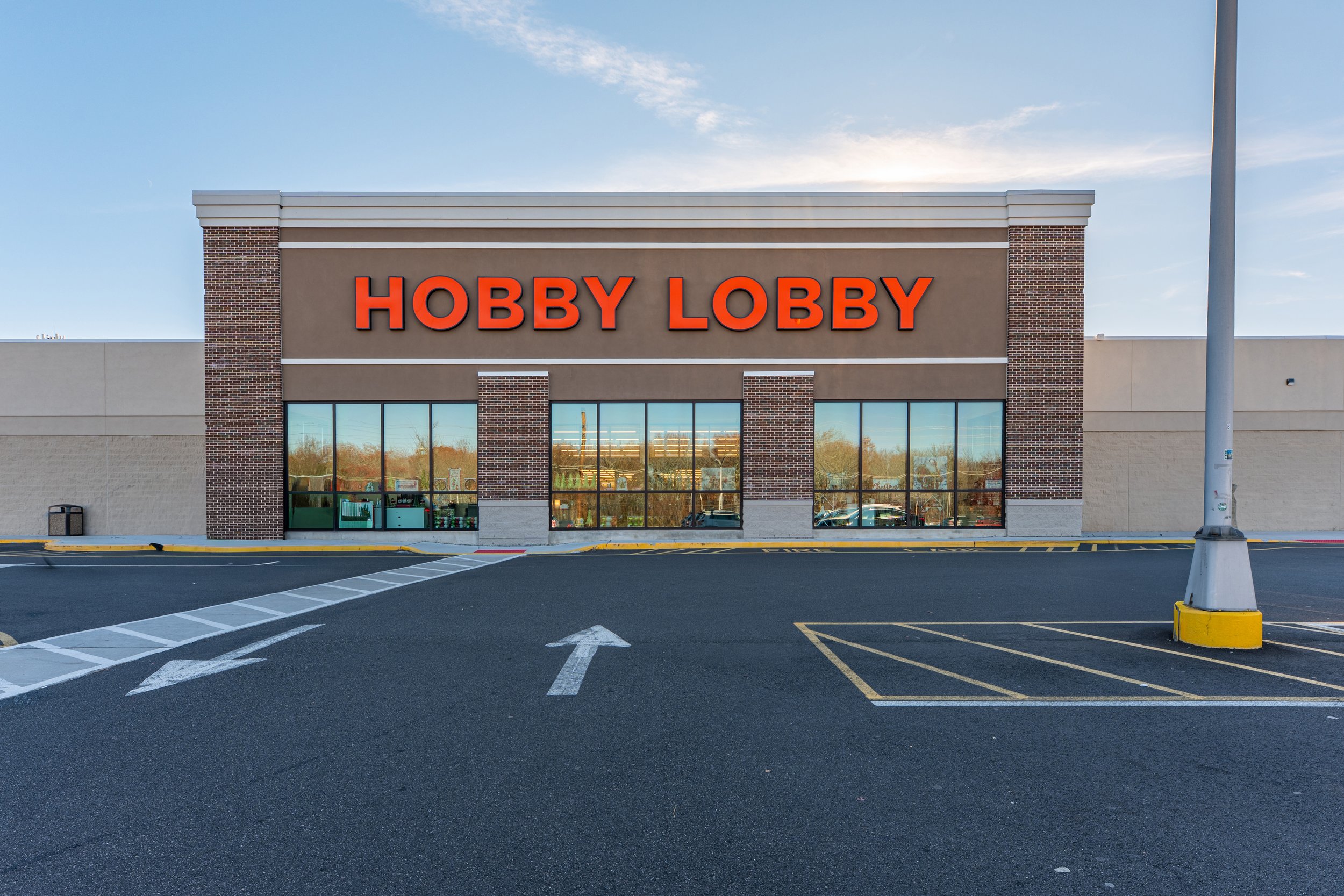 Azarian Realty Completes Deal with Hobby Lobby, Leasing 60,000 SF in Neptune Plaza