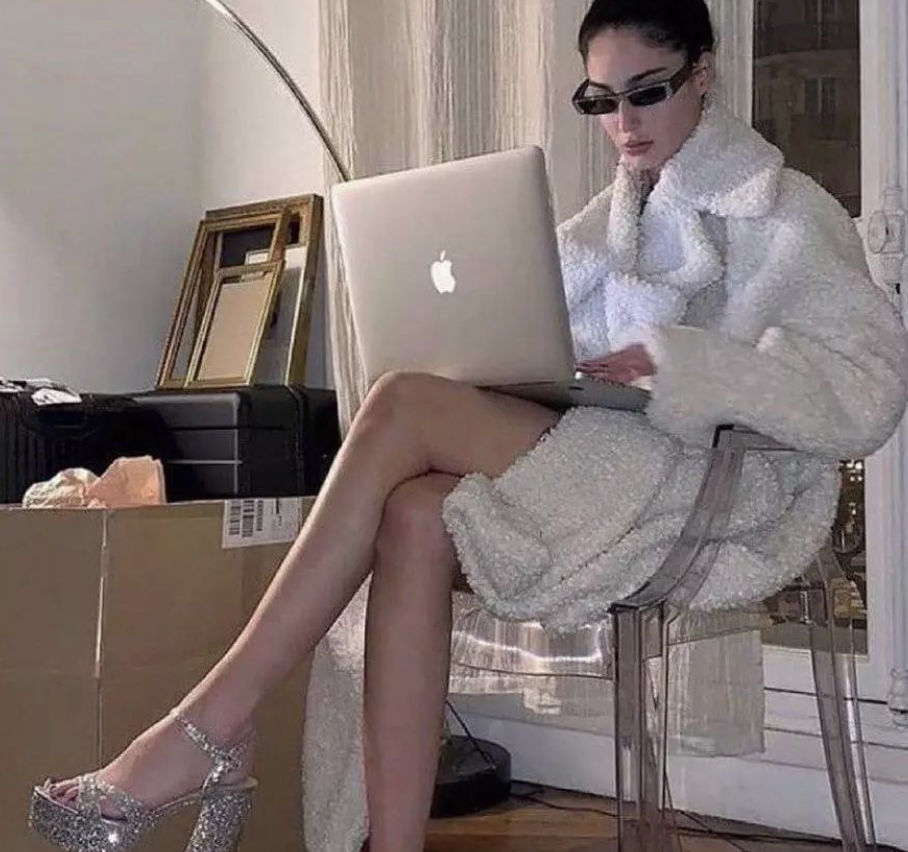 HOW TO: ONLINE SHOP LIKE A PRO