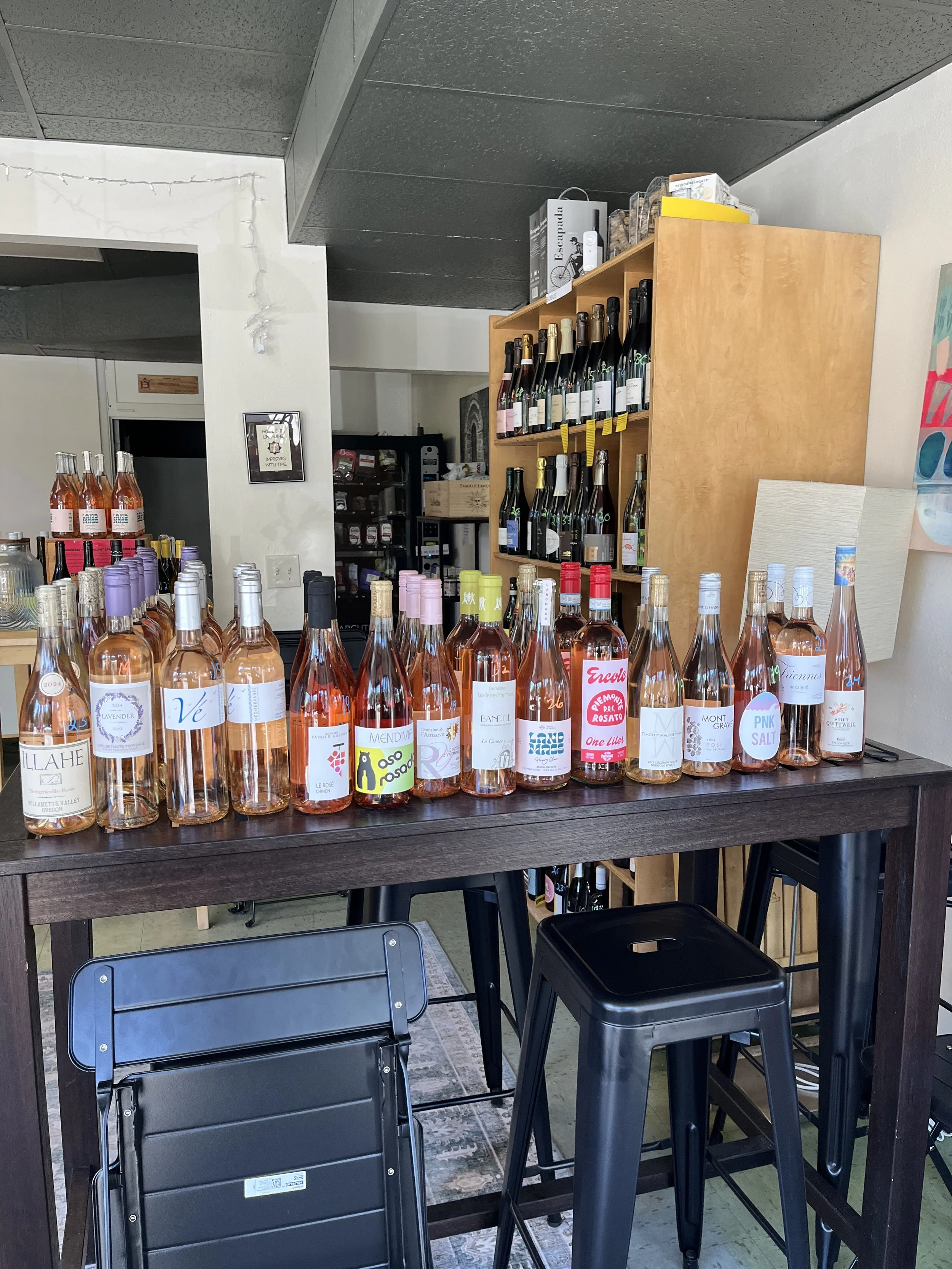 PDX Pouring Rosé on the Patio 5 - 7pm