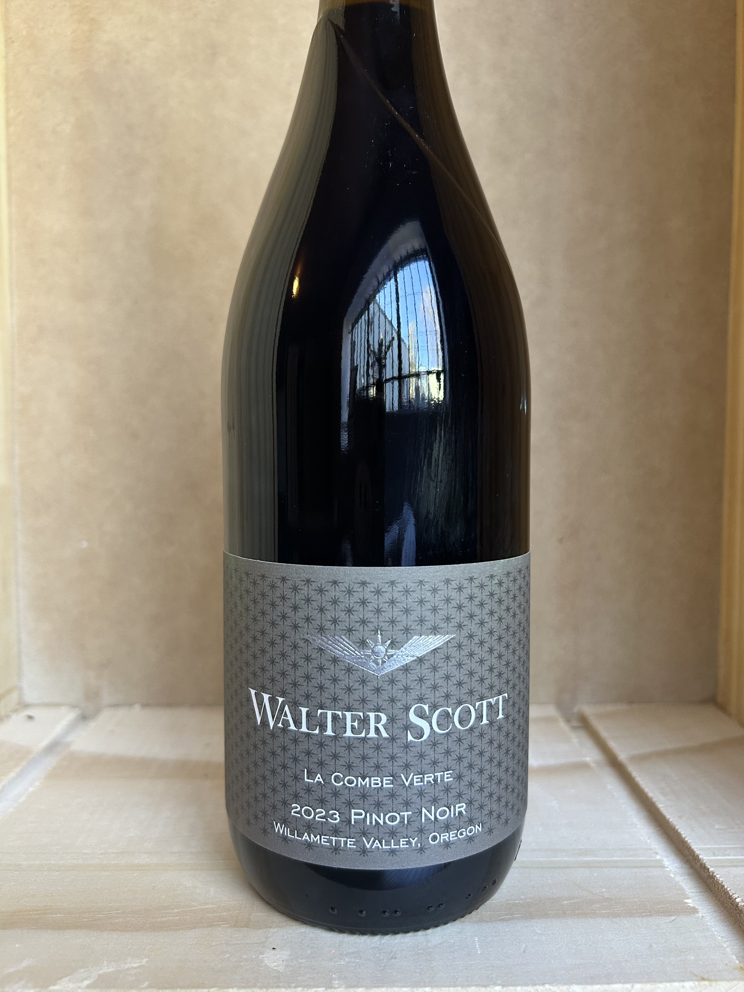 Walter Scott Pinot Noir La Combe Verte Willamette Valley 2023