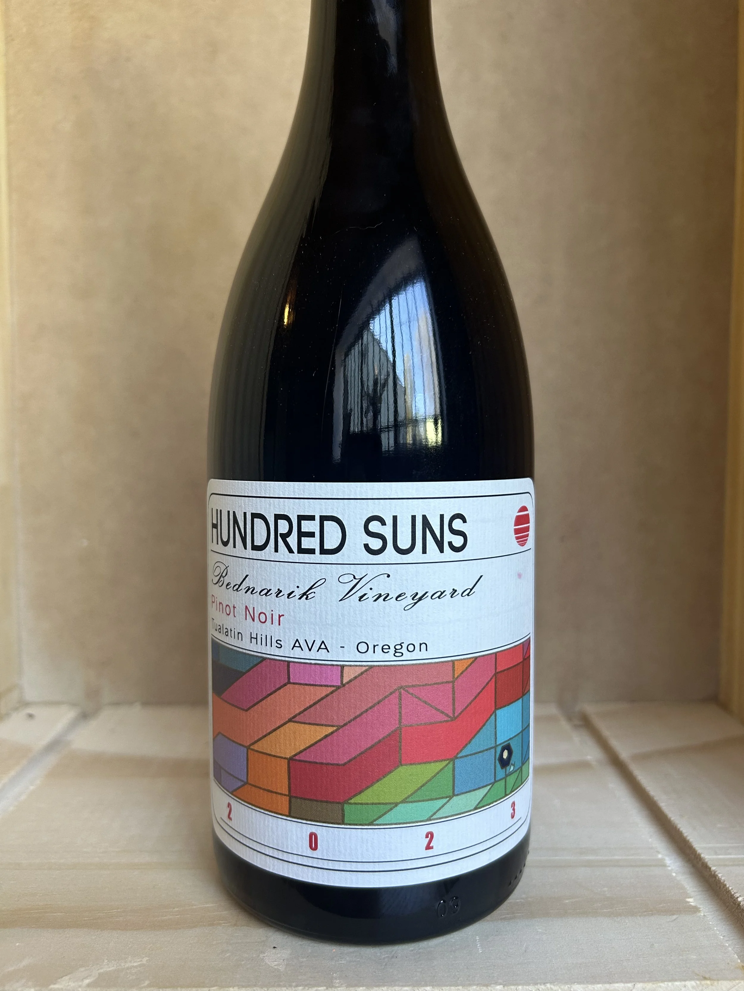 Hundred Suns Pinot Noir Bednarik Vineyard Willamette Valley 2023