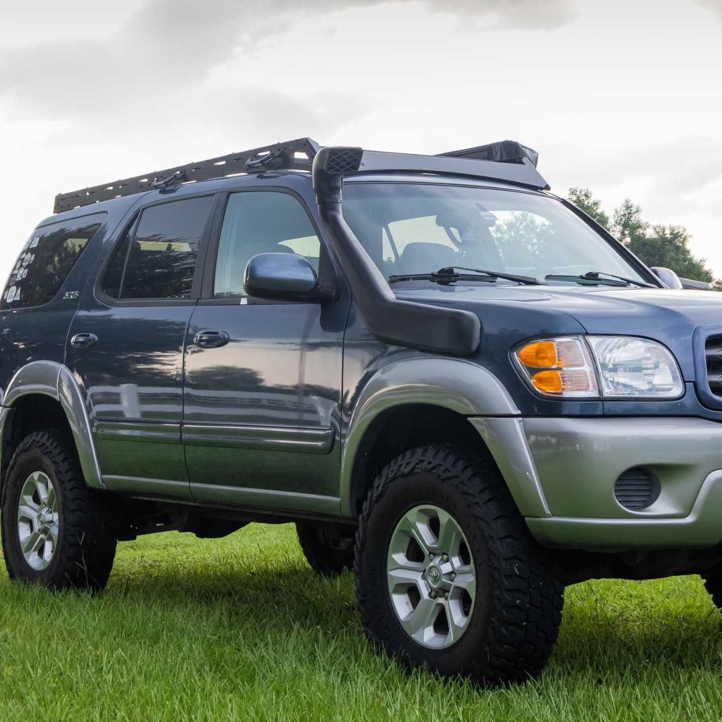 🔍 Get Closer

Take a look at our new 1st Gen Sequoia roof rack, engineered to stand out and built to last. 

🇺🇸 100% Made in the USA
🛠️ CNC laser-cut aluminum
🎨 Powder-coated for maximum durability
🔧 Bolt-on design with a clean, seamless fit

S