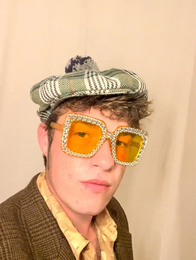 October 31, 2024: Every costume deserves the proper documentation! Max Furmxn Design Services is your one-stop shop for all your photography needs! #MFDSphotography