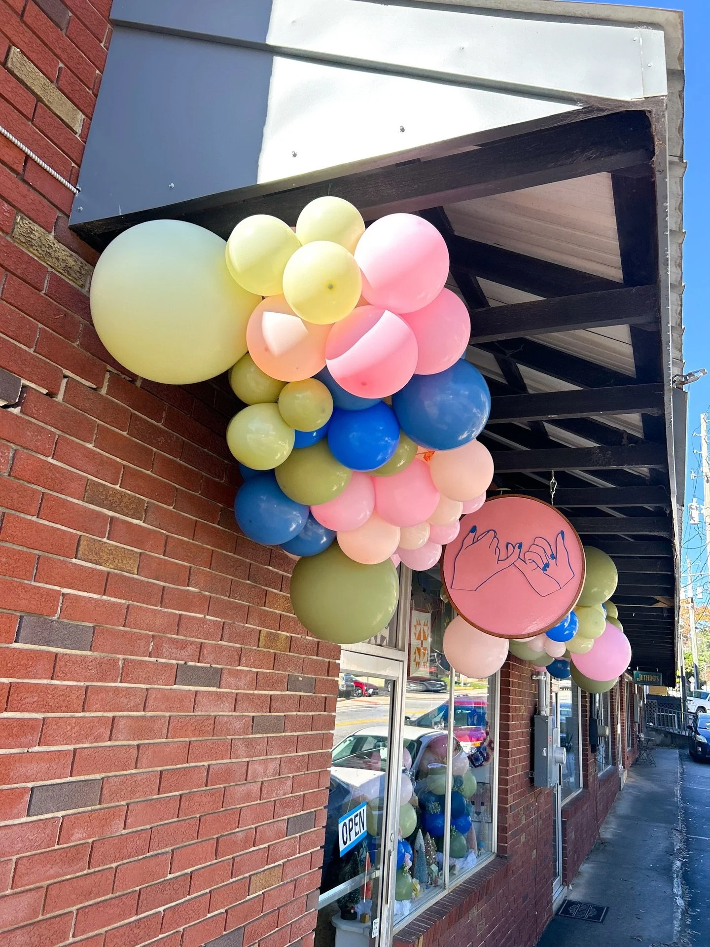 November 20, 2024: Little Sister&rsquo;s Ribbon Cutting turned out perfectly! The Statement Ultra Balloon Garland was the perfect decision for the front entrance! It added the perfect amount of celebration to the event! Make sure to check out @little