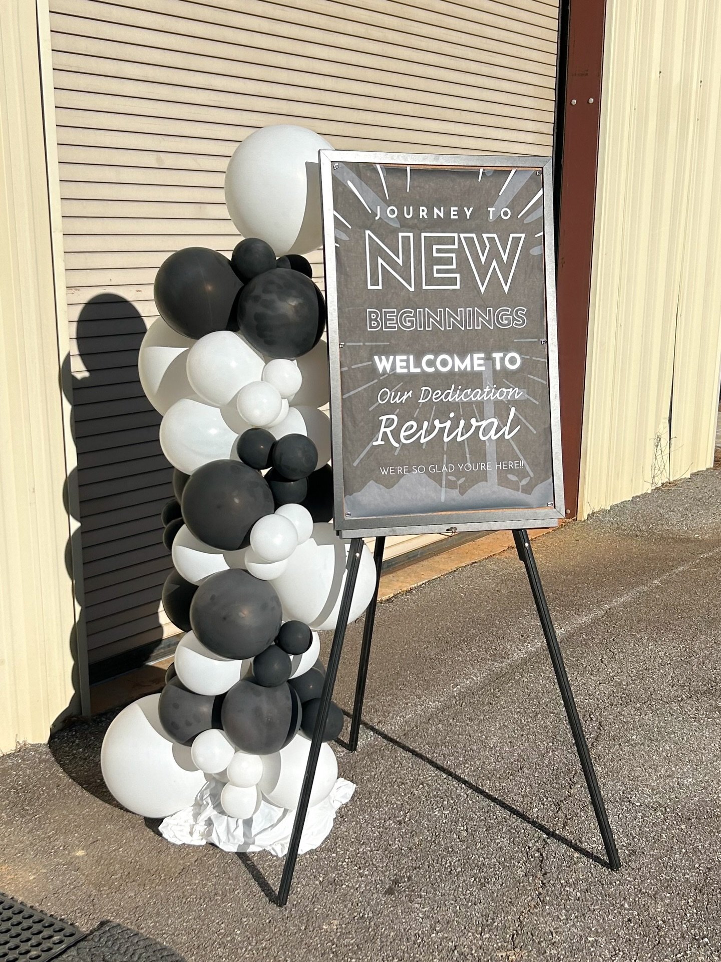 February 28 - March 2, 2025: New Beginnings hosted their Dedication Revival and we had the honor of decorating. We created and printed a welcome sign to greet everyone as they arrived, adding the Max Furmxn touch with an Ultra Original Balloon Tower 