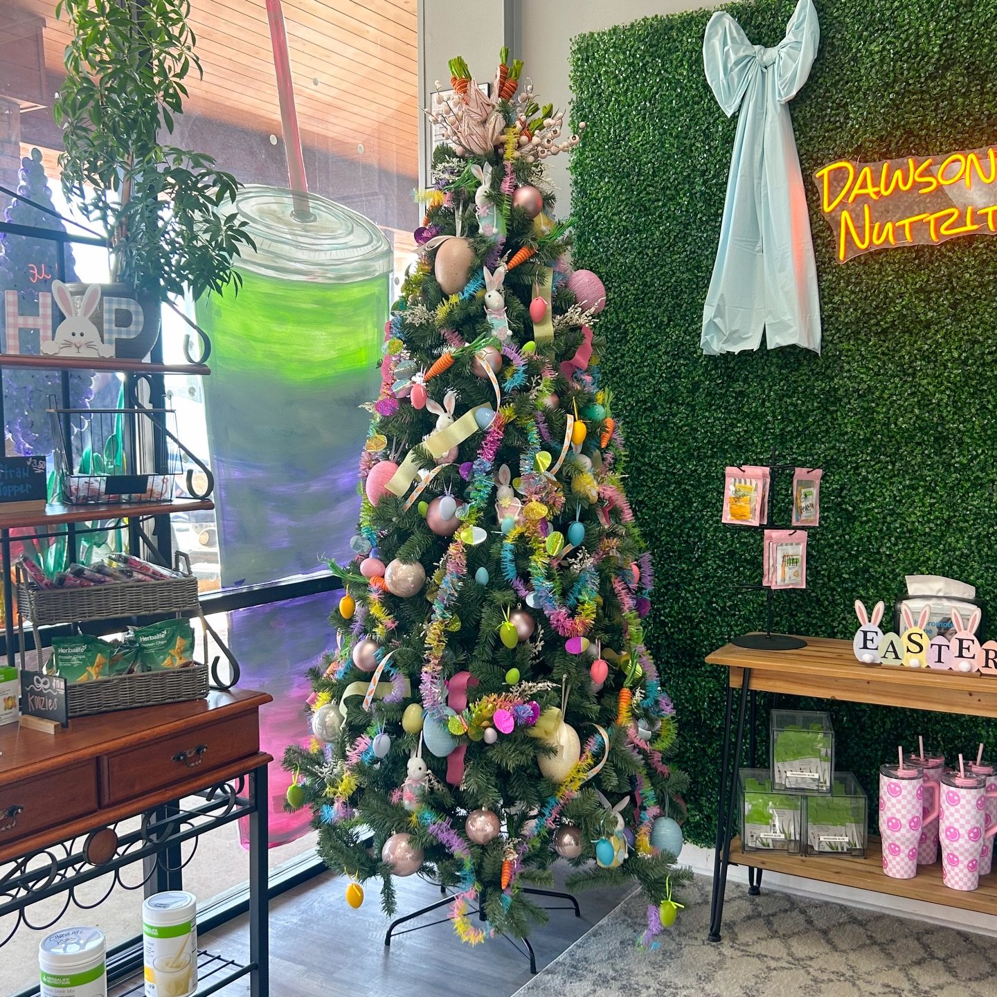 April 1, 2025: The tree turned out stunning. We utilized pastel streamers and garland, some fun little Easter egg ornaments, and carrots! Everything came together perfectly!
 
Visit our website and check out all we do! #MFDS