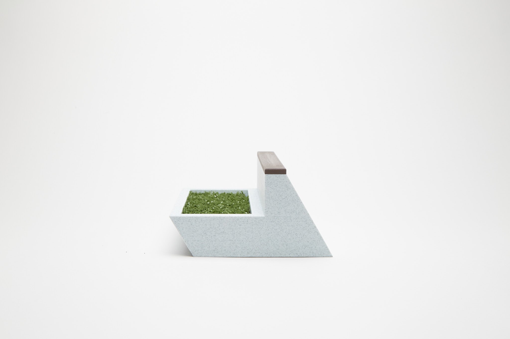 CarbonCopy-PyramidPlanter_018.jpg