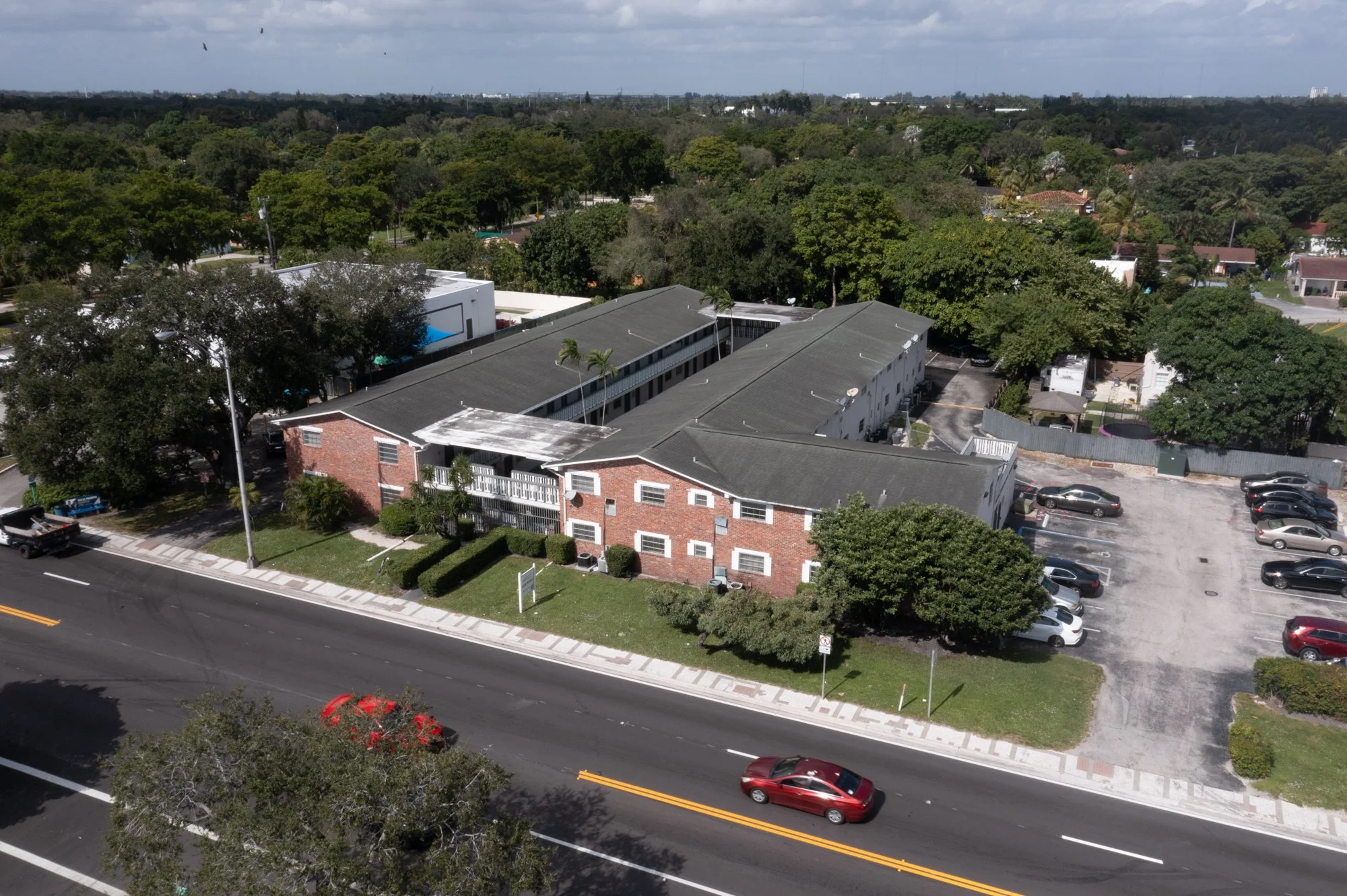 447 NE 125th St North Miami 5.jpg