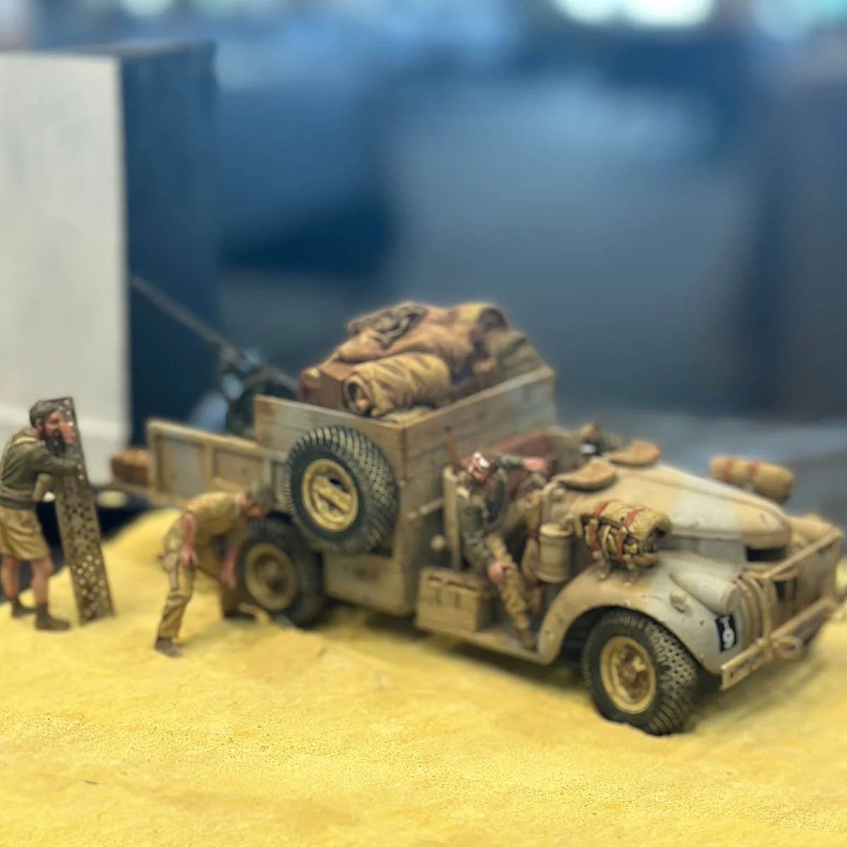 Models_pics_0014_Layer 1 copy.jpg