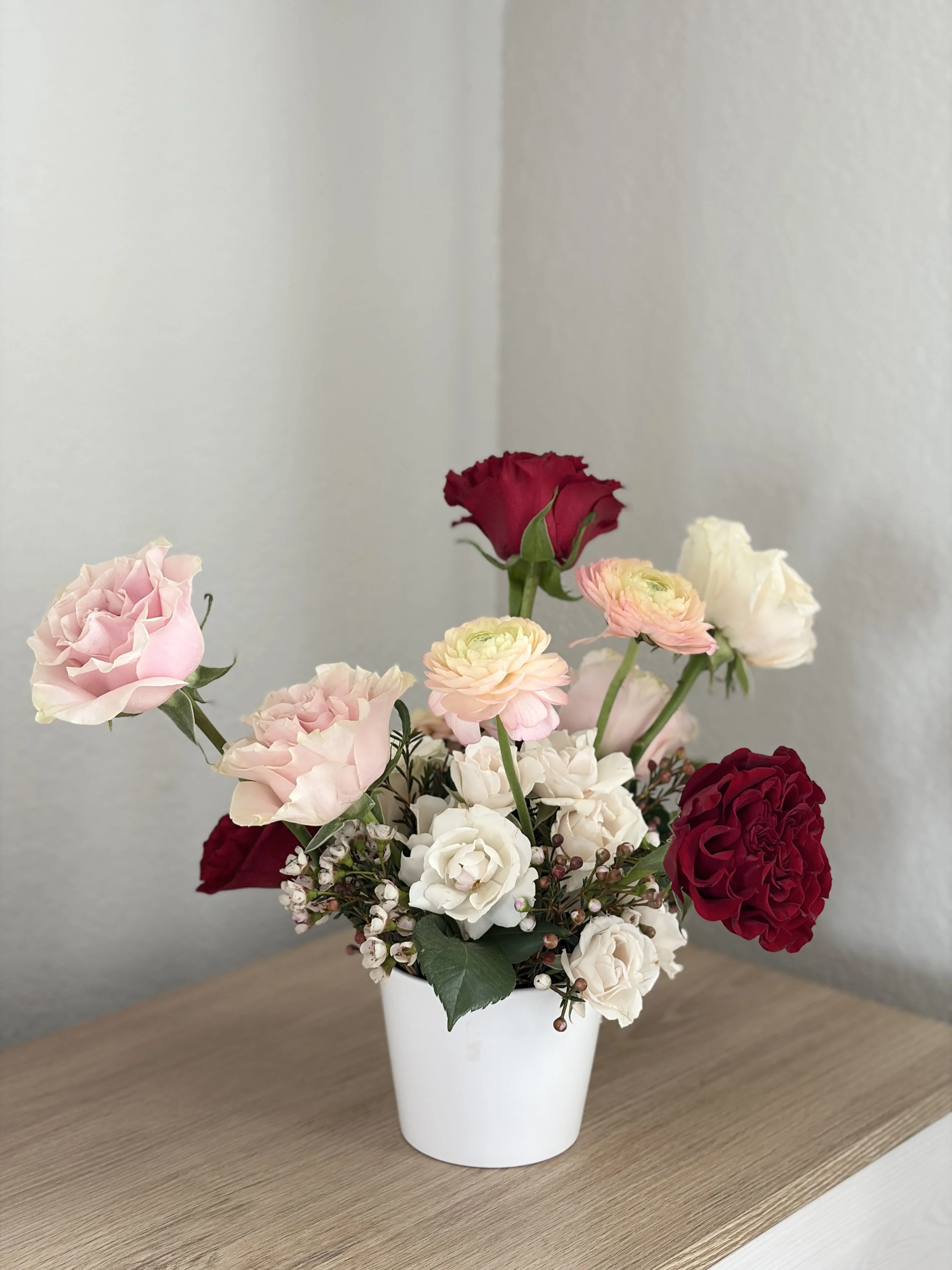The Sweetheart Petite- Valentine's Day Arrangement