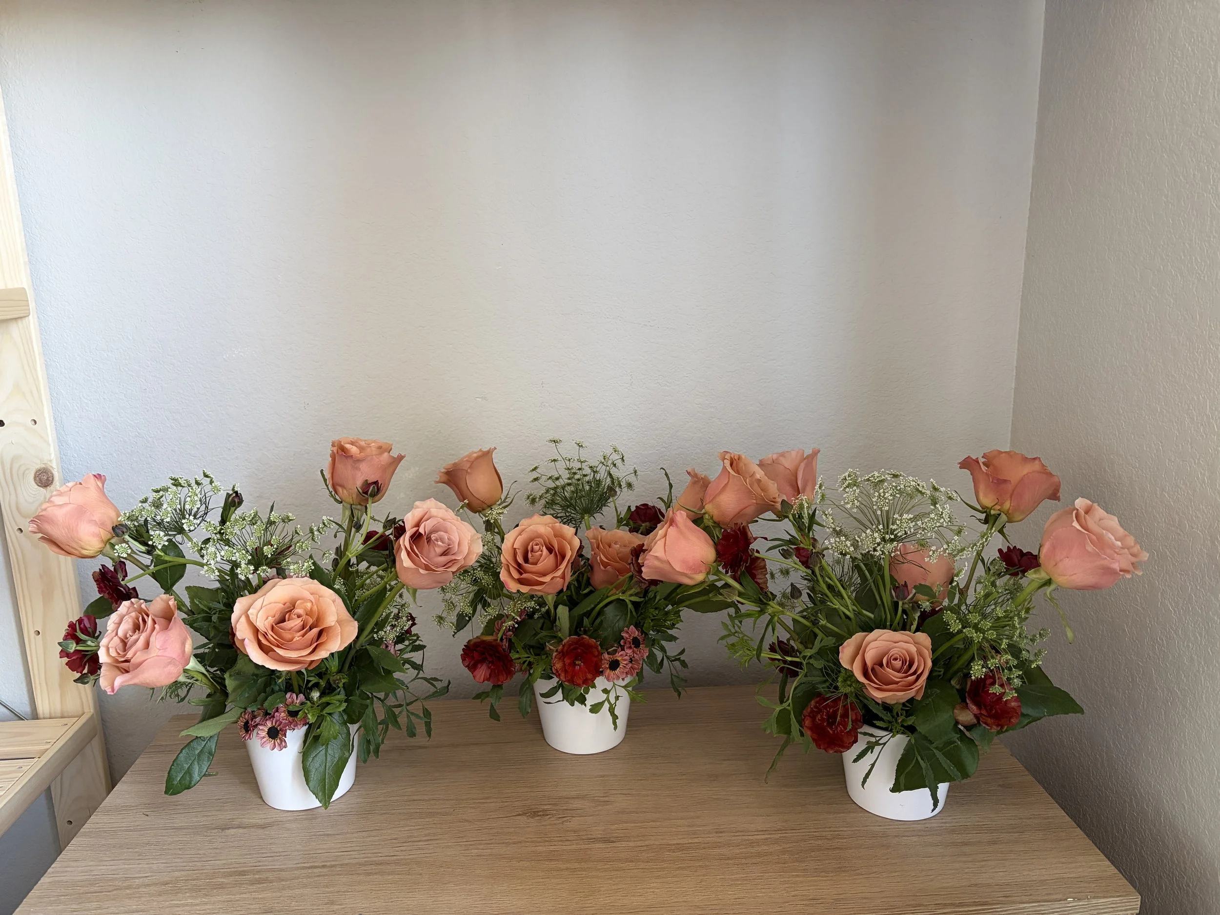 Seasonal Petite Arrangement | Perfect for a simple, thoughtful gesture