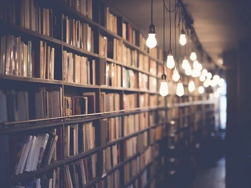 The Roscoe Library - books - print and electronic