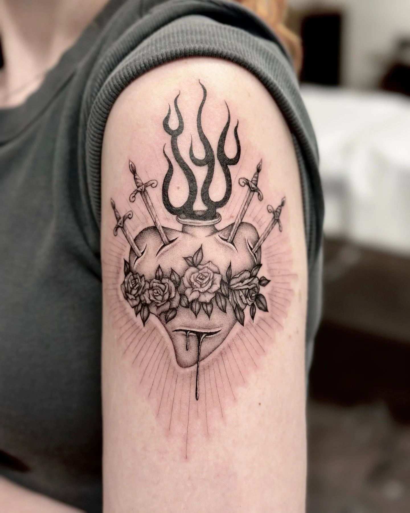 Lilly Rose (@lillyrose.tattoo)