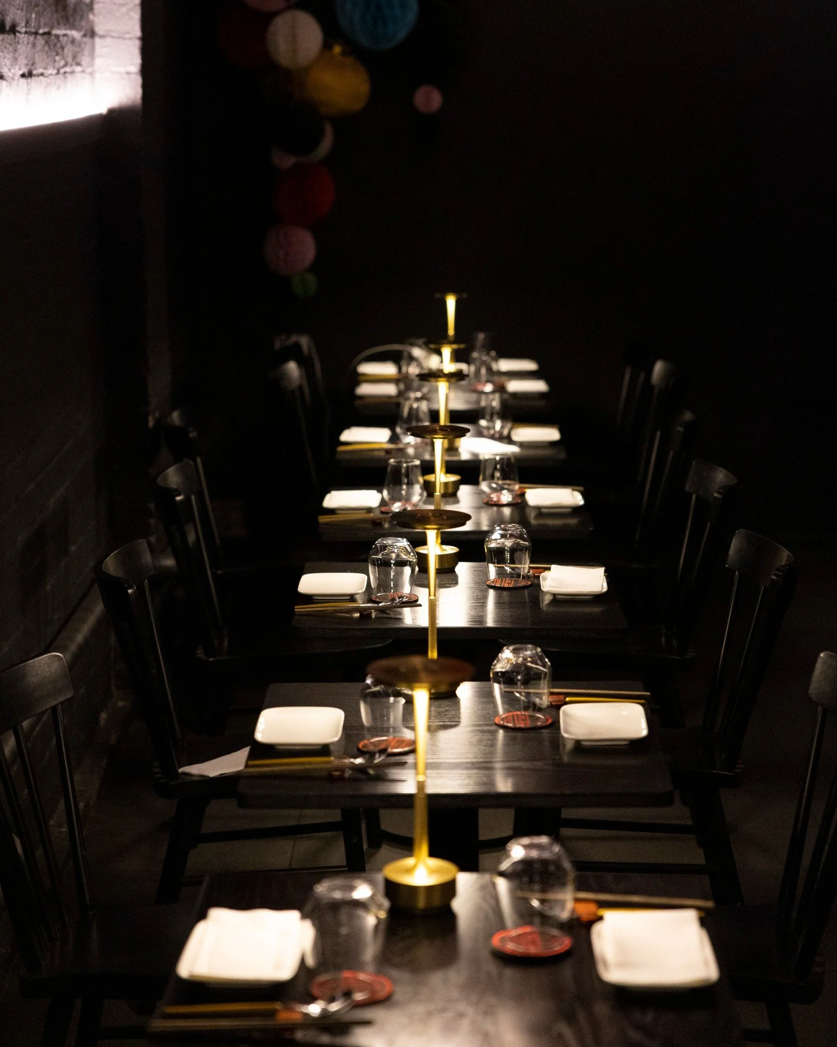 Kaiza&rsquo;s dining room holds the same comfort as a family kitchen, especially on Christmas Eve.

The soft hum of the woks, the crackle from the grill, and plates layered with fresh herbs, smoke, and gentle heat set the tone for the night.

It&rsqu