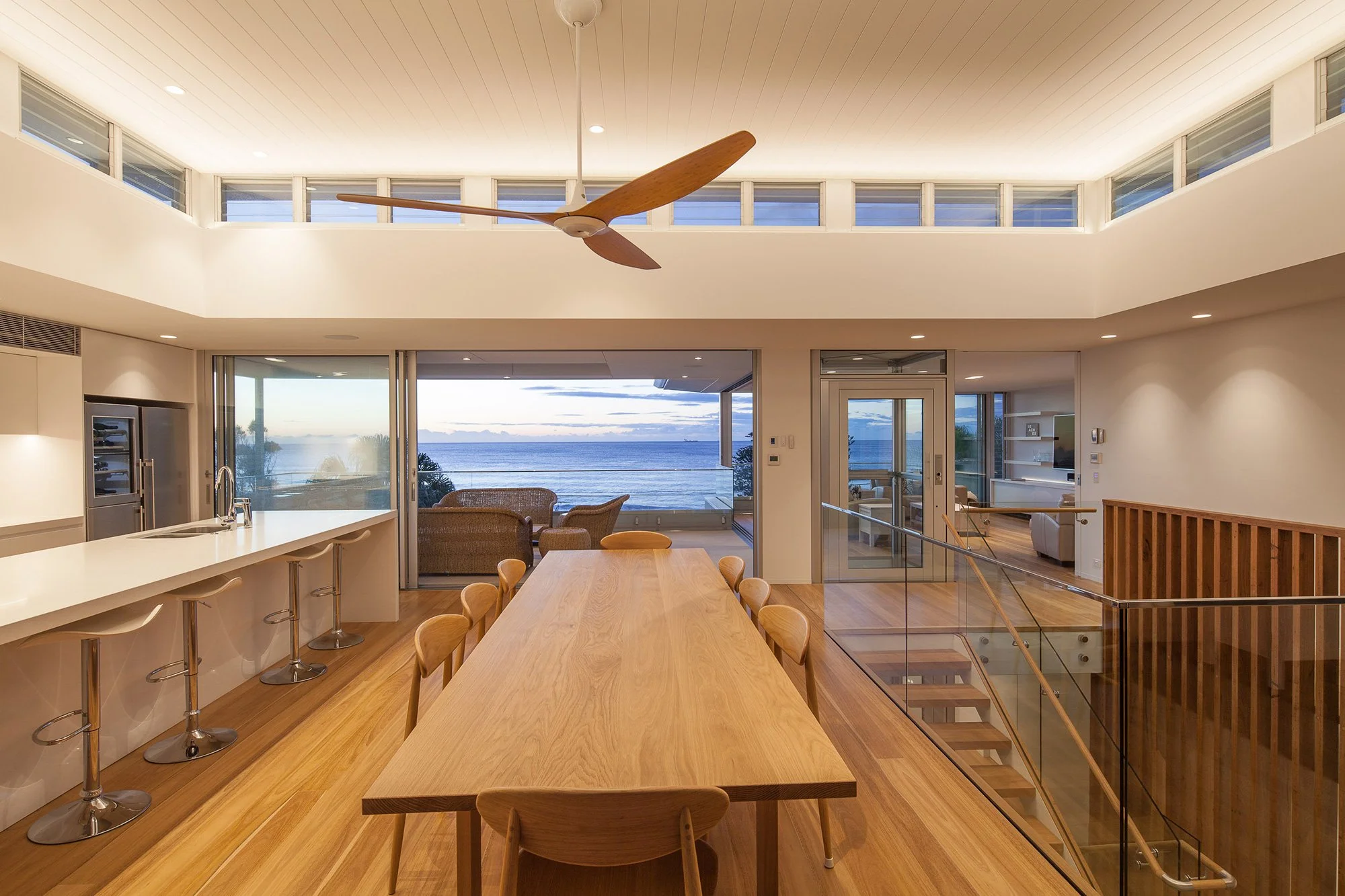 Horizon - Whale Beach