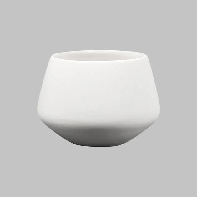 flora vase 2.jpg