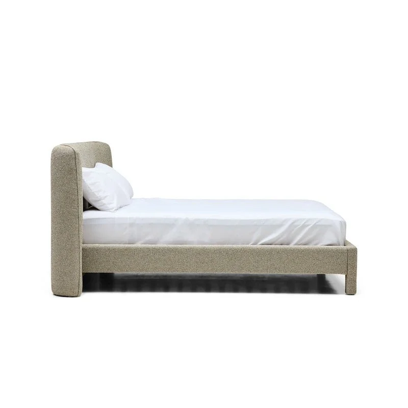 Lois_KingBed_5.jpg