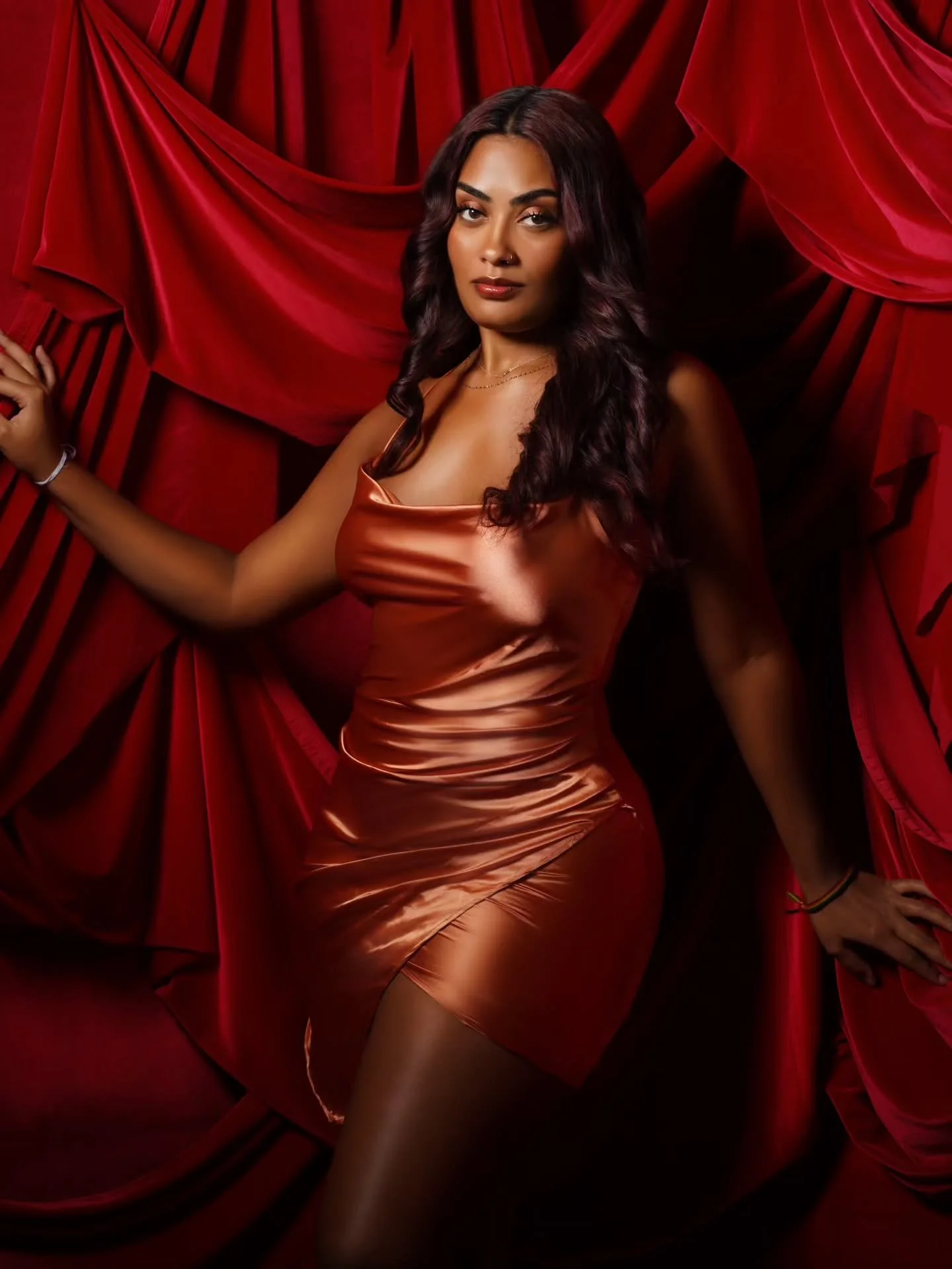 Boudoir isn&rsquo;t always about lingerie.
It&rsquo;s about what makes you feel sexy.
What makes you feel comfortable.
What makes you feel powerful.
This experience is about your version of confidence.💎