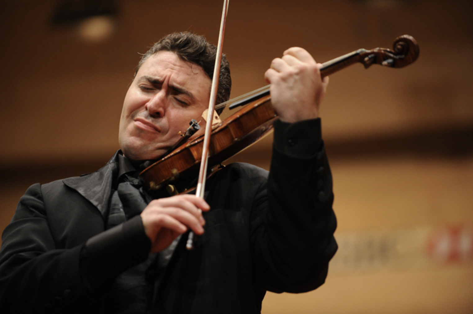Maxim Vengerov speelt fenomenale Tsjaikovski in De Singel in Antwerpen…., de nieuwe muze 