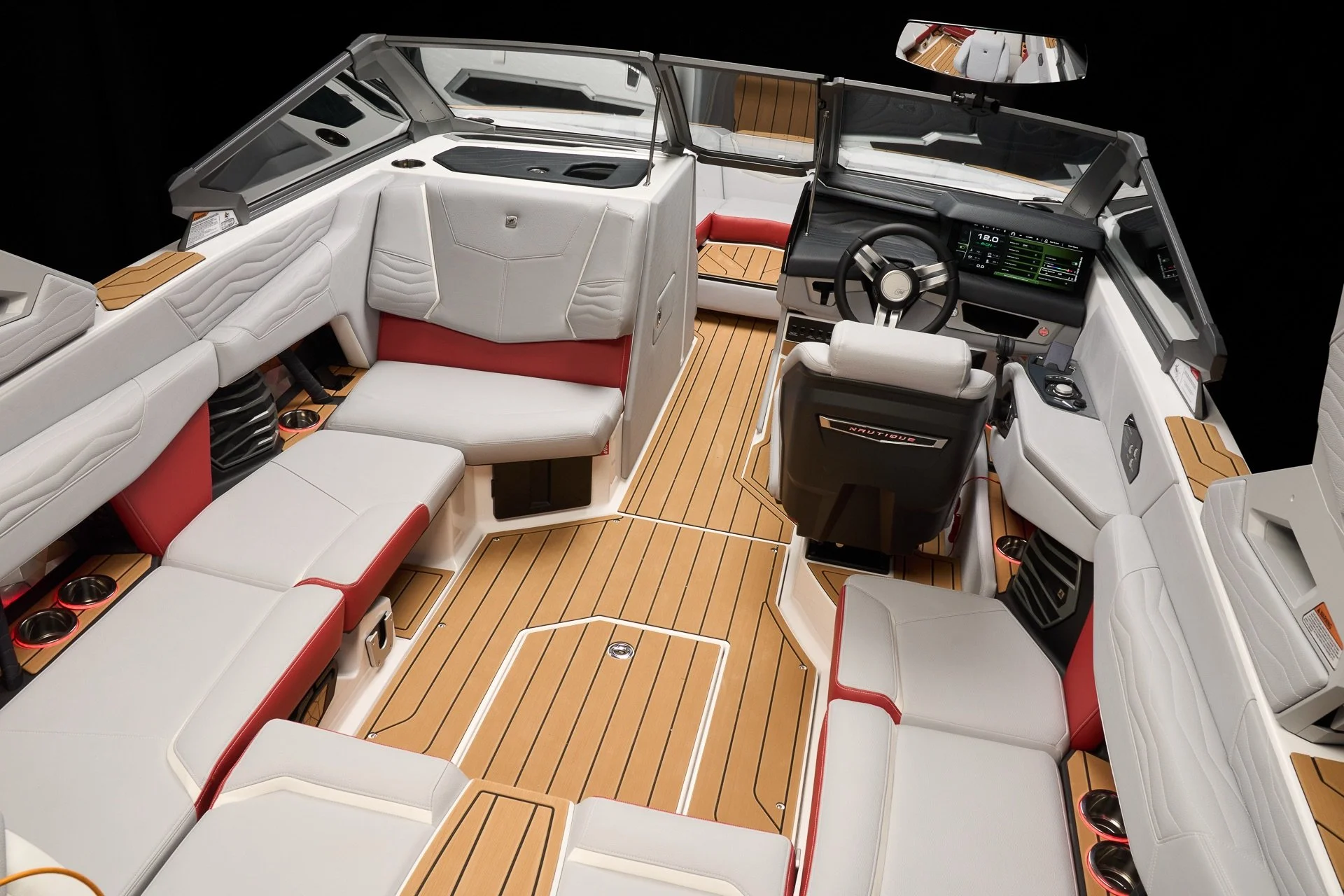 2027_Super_Air_Nautique_G21_Studio-123.jpg