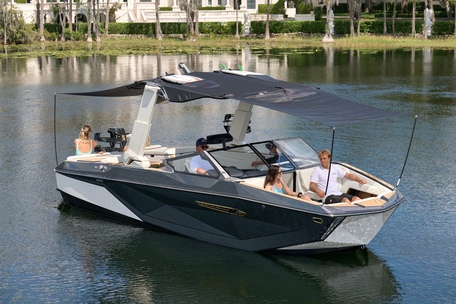 2027_Super_Air_Nautique_G23_On_Water-633.jpg