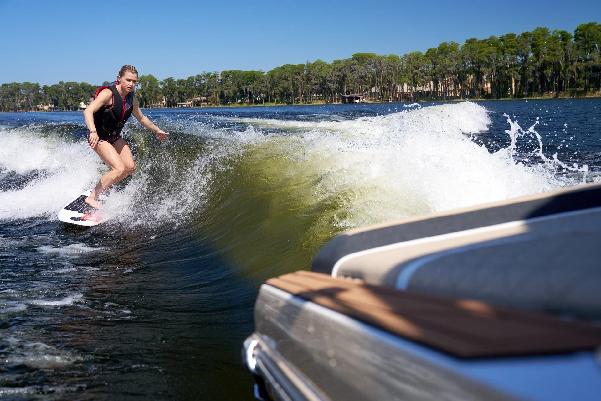 2027_Super_Air_Nautique_GS20_On_Water-210.jpg
