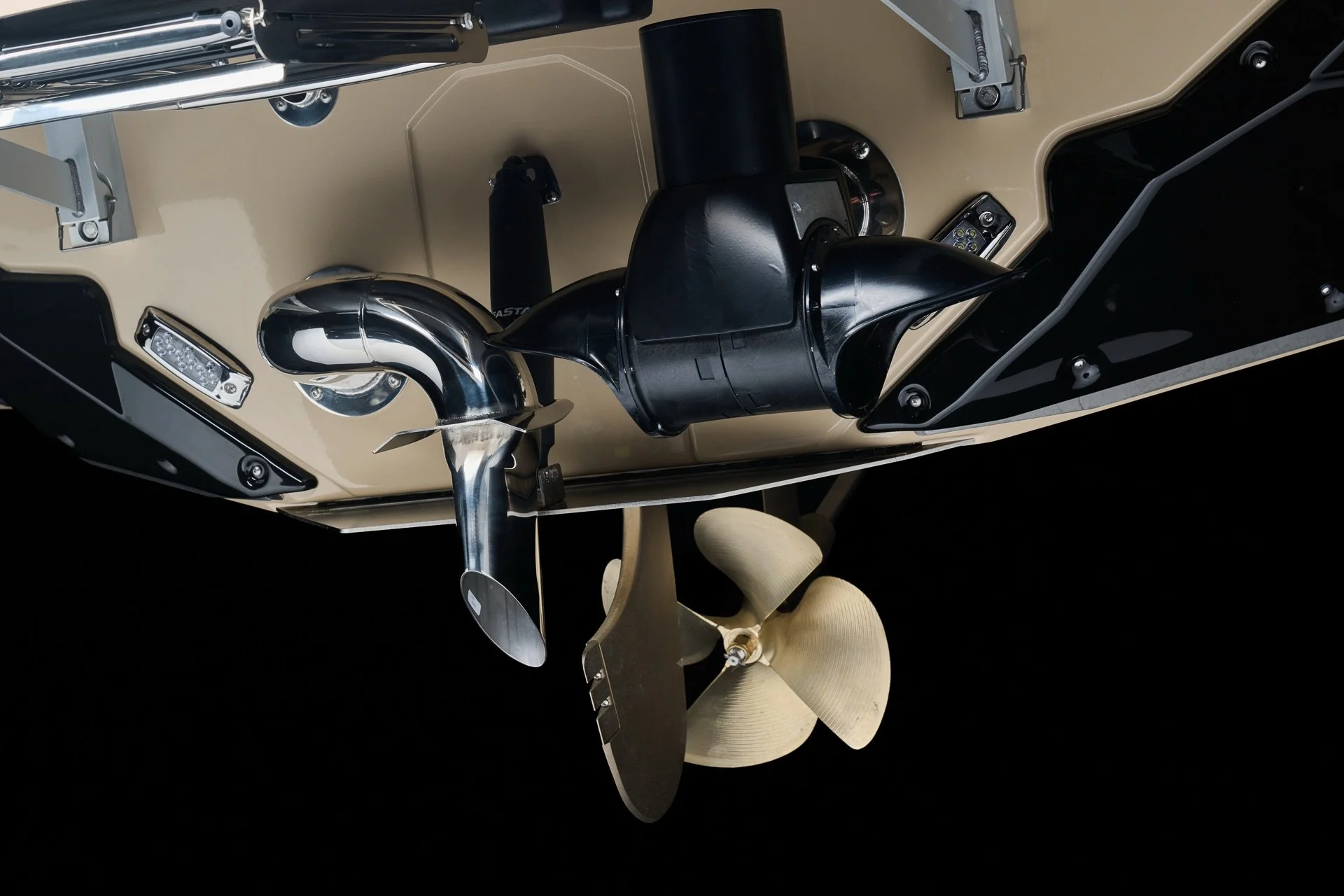 2027_Super_Air_Nautique_GS20_Studio-3.jpg