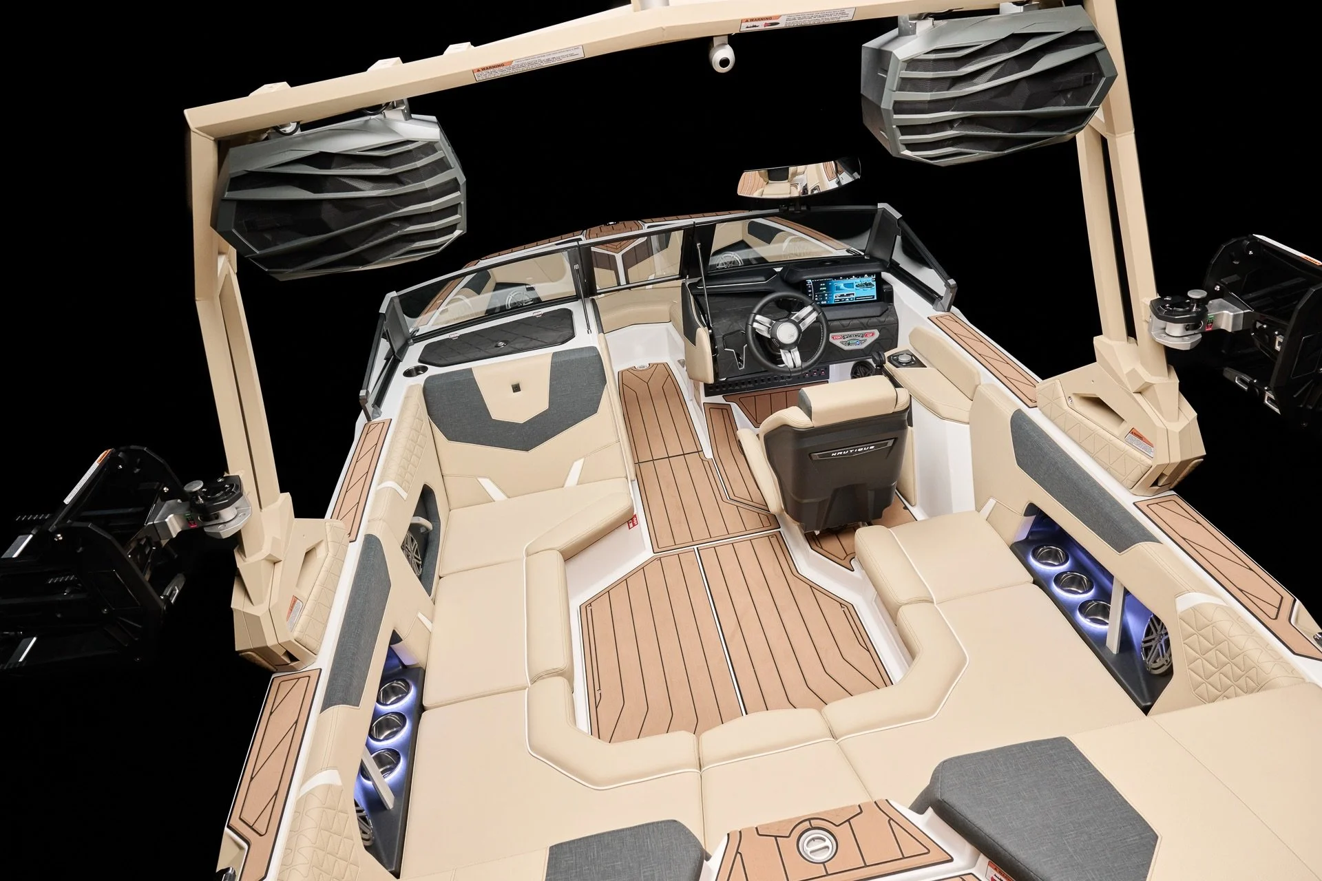 2027_Super_Air_Nautique_GS20_Studio-292.jpg